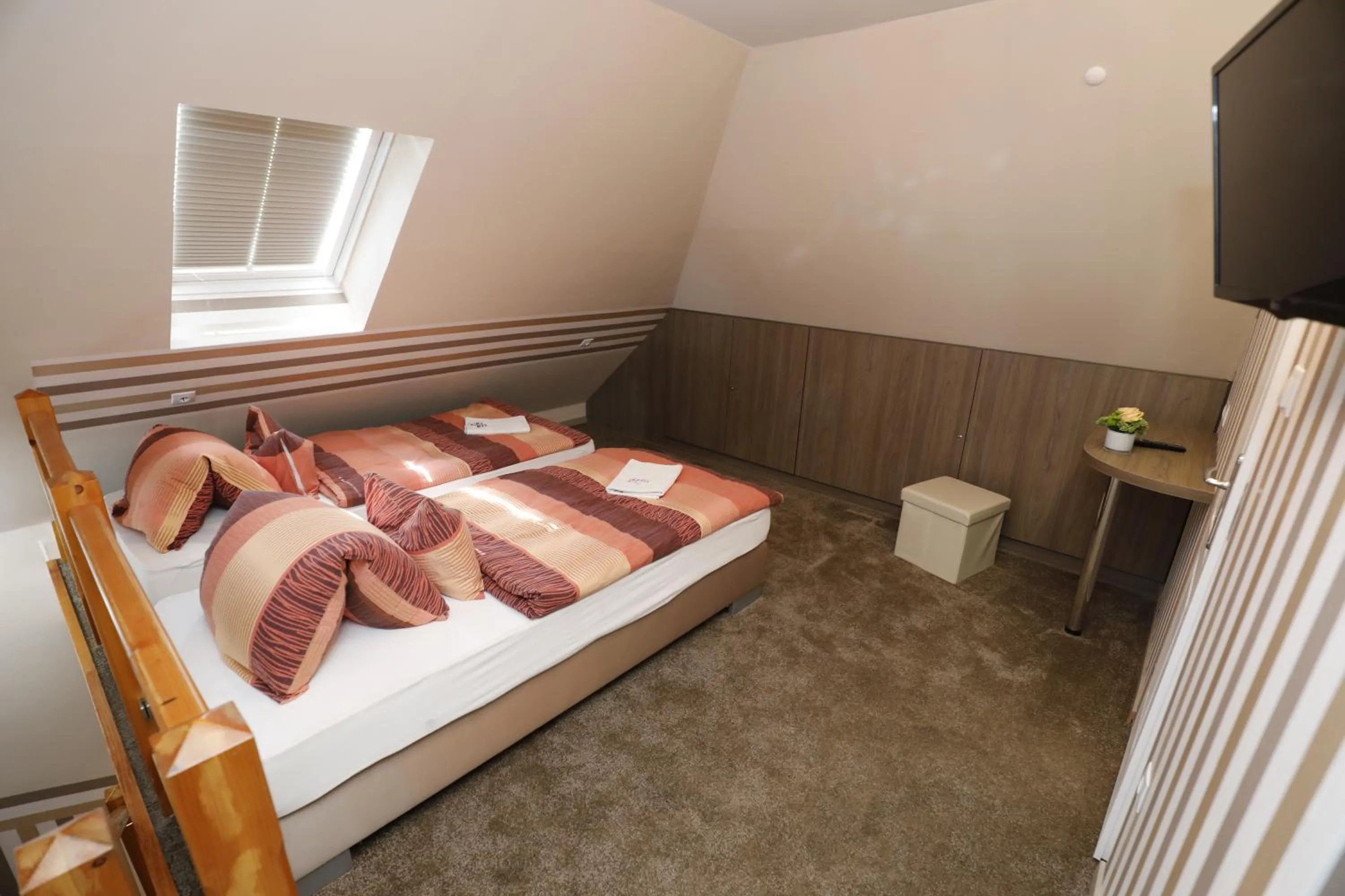 Bed in Tinódi Fogadó
