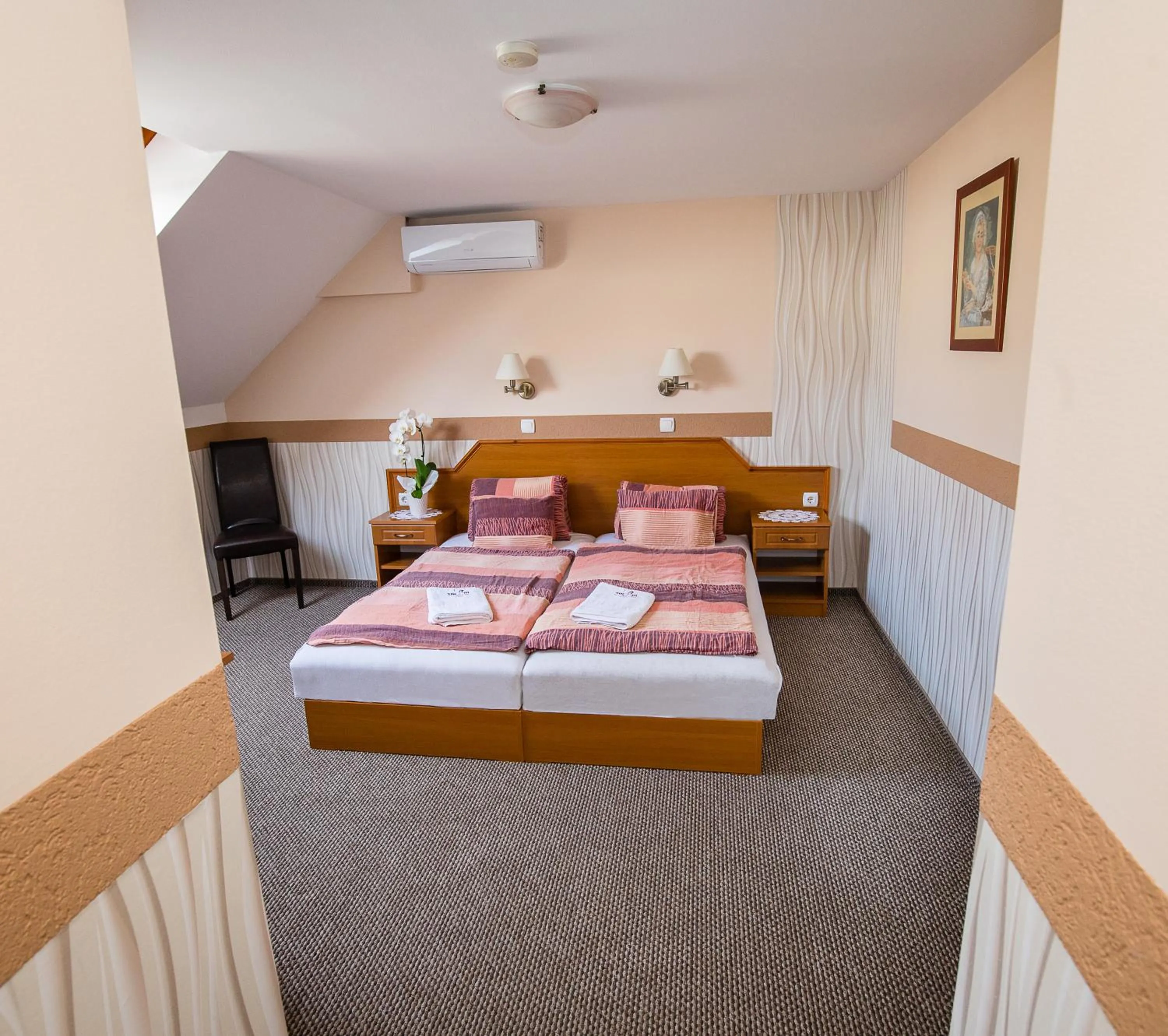 Bed in Tinódi Fogadó