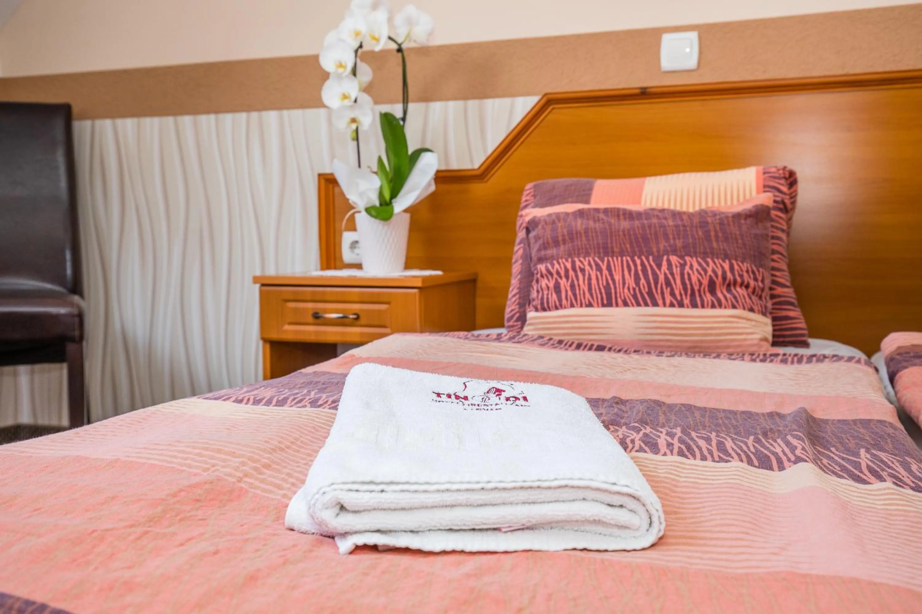 Bed in Tinódi Fogadó