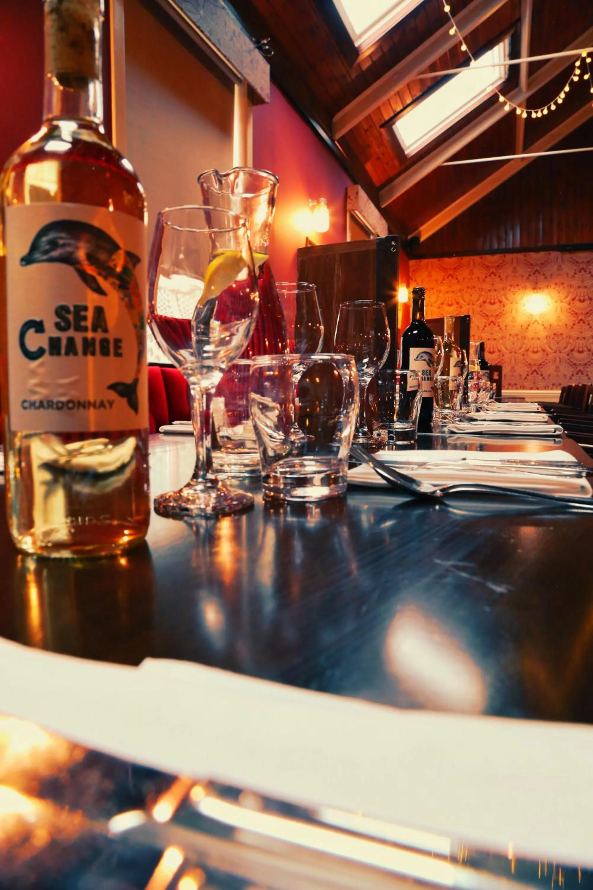 Lounge or bar in Royal Mackintosh Hotel