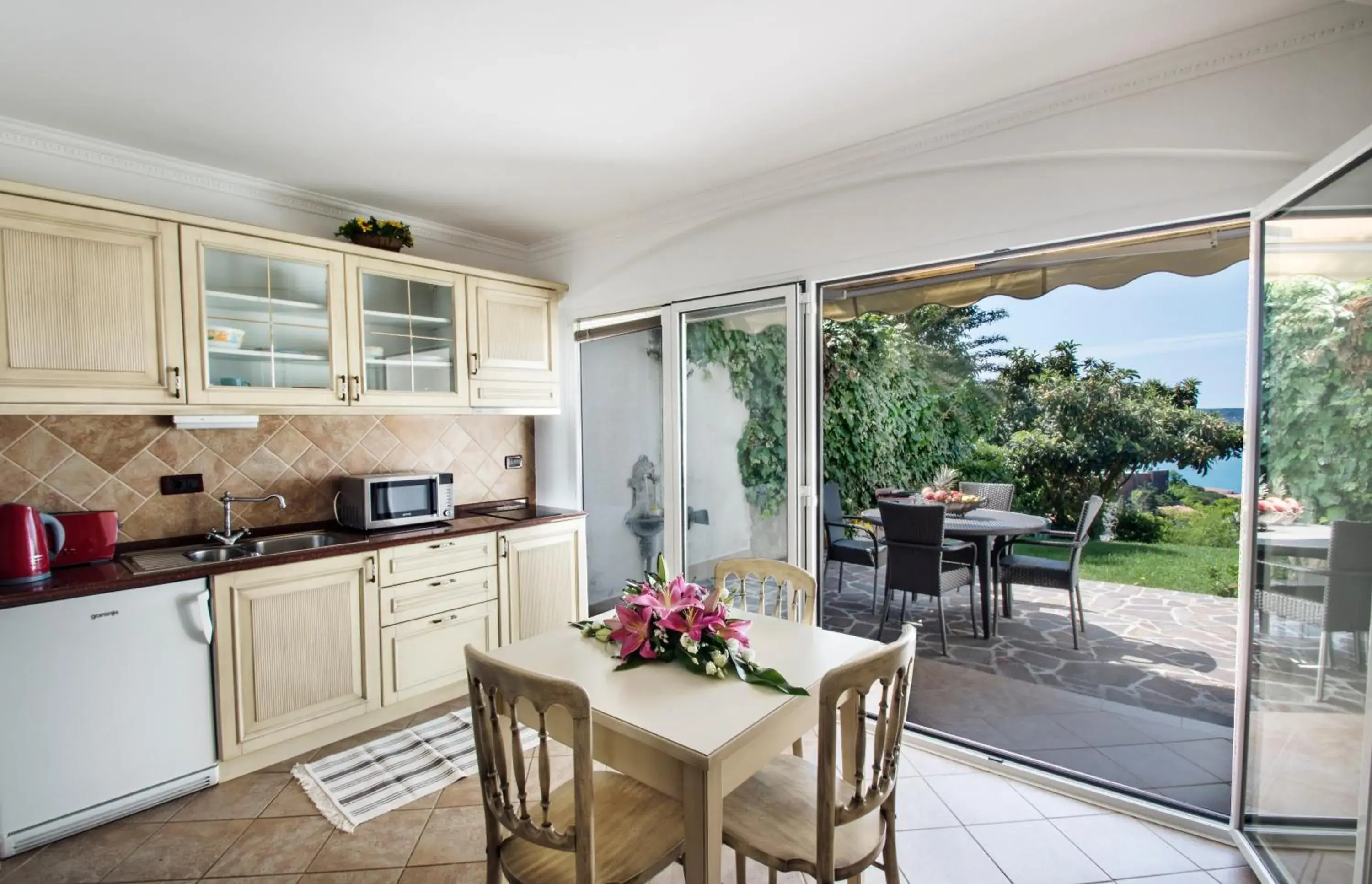 Apartment with Sea View in Villa Bellevue Portoroz-Portorose Apartment with Sea View in Villa Bellevue Portoroz-Portorose