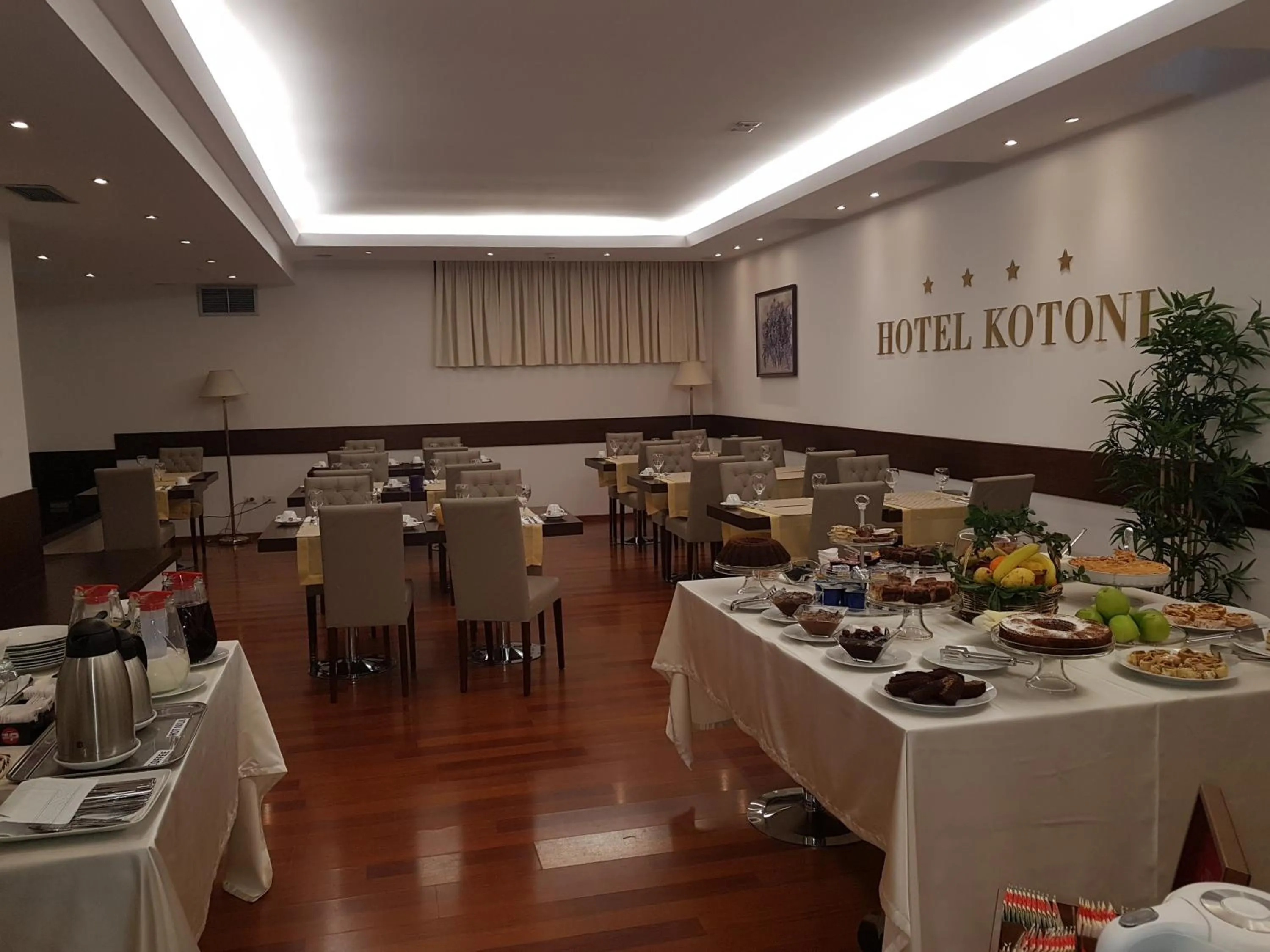 Buffet breakfast in Boutique Hotel Kotoni