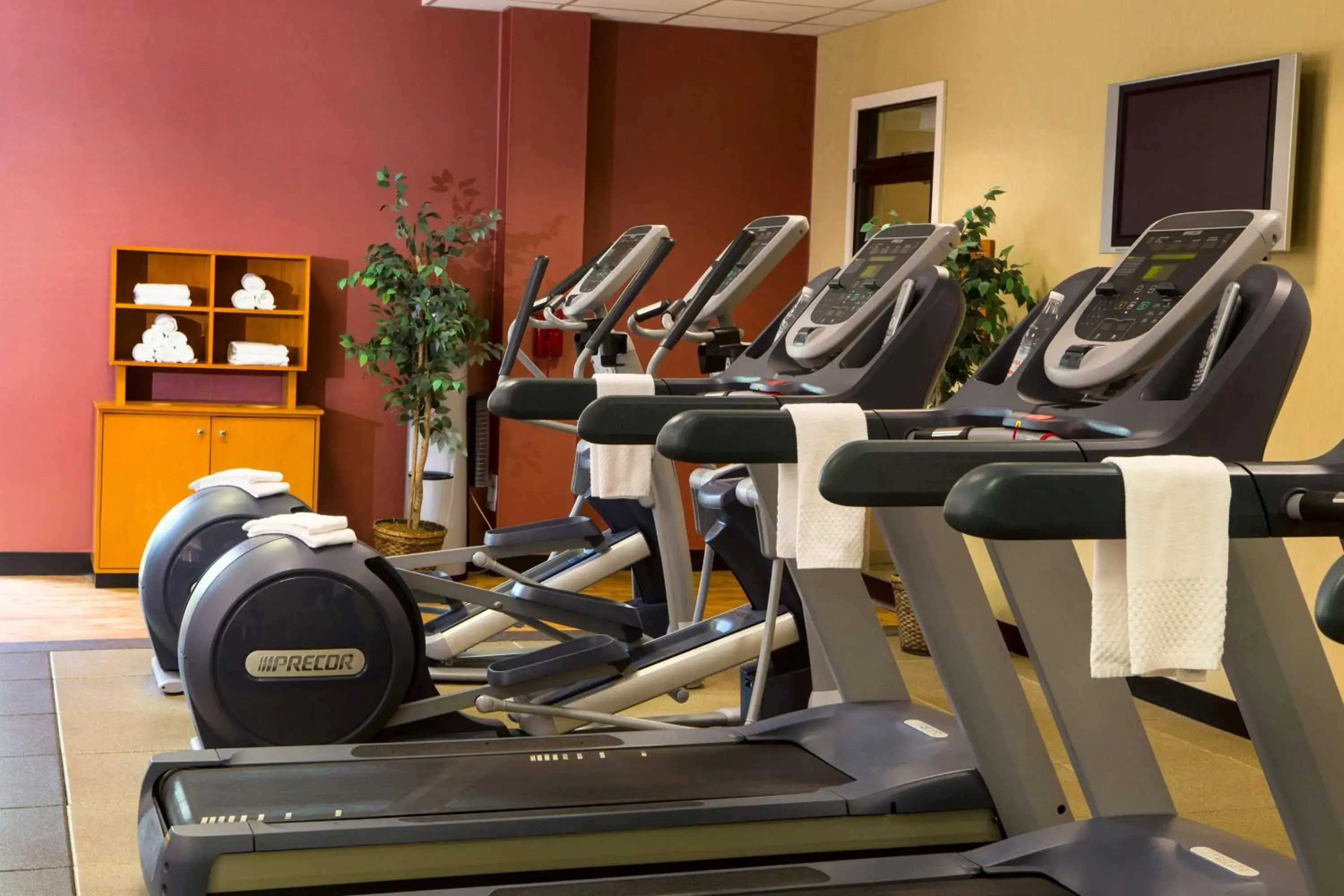 Fitness centre/facilities in DoubleTree by Hilton Portland, ME Fitness centre/facilities in DoubleTree by Hilton Portland, ME