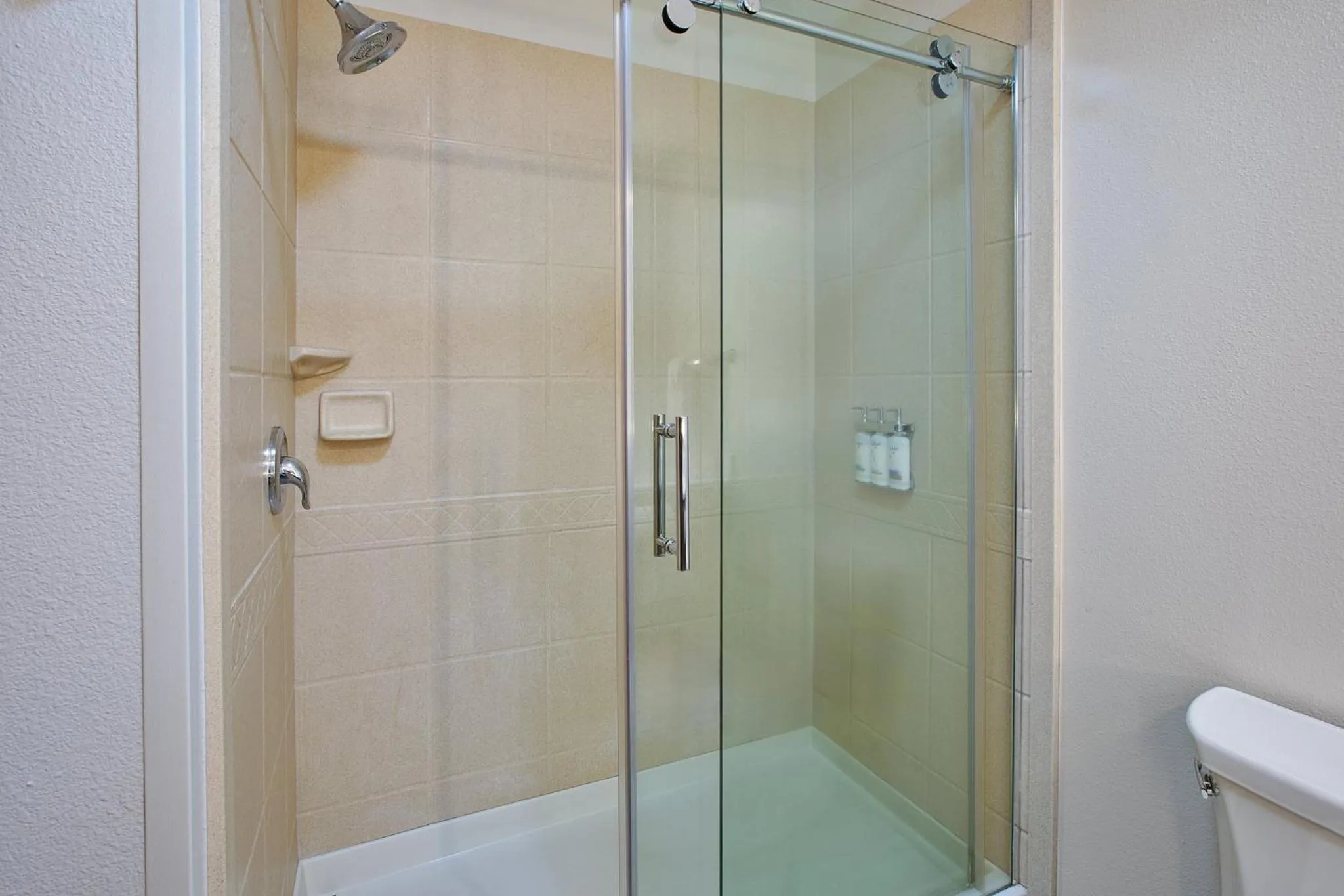 Bathroom in Holiday Inn Express & Suites Sioux Falls Southwest by IHG