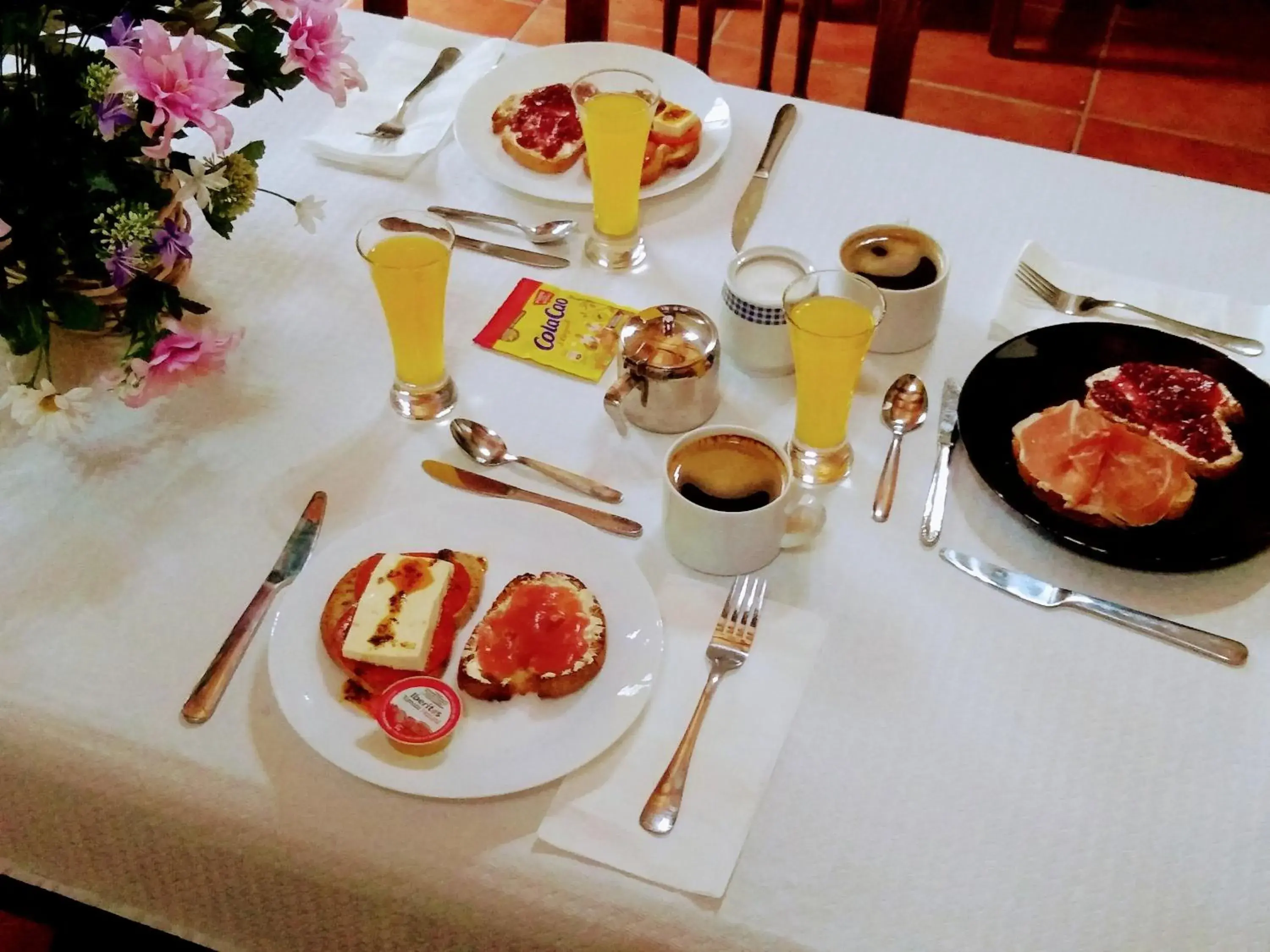 Food and drinks in Casa Pacios by M de Santiago Food and drinks in Casa Pacios by M de Santiago