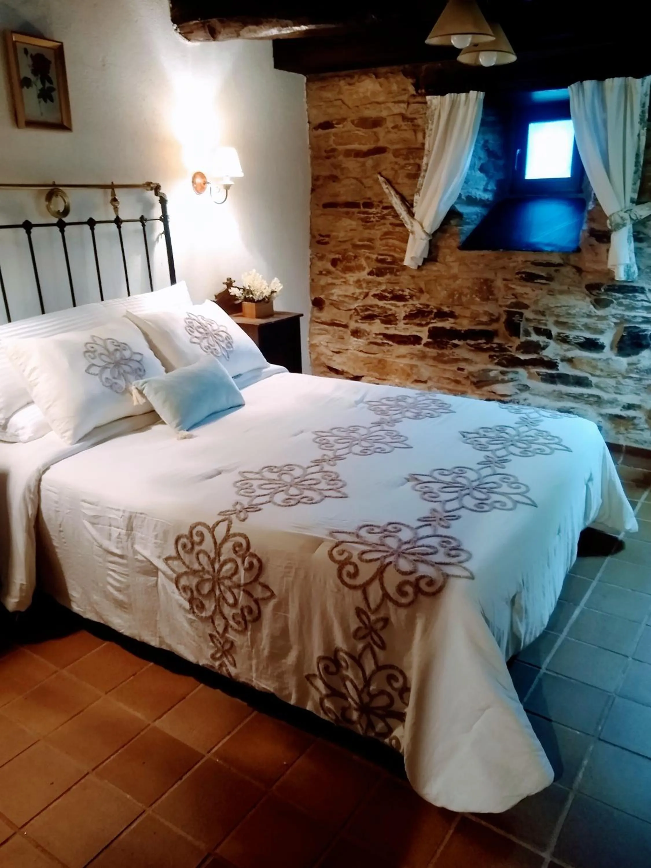 Bedroom in Casa Pacios by M de Santiago