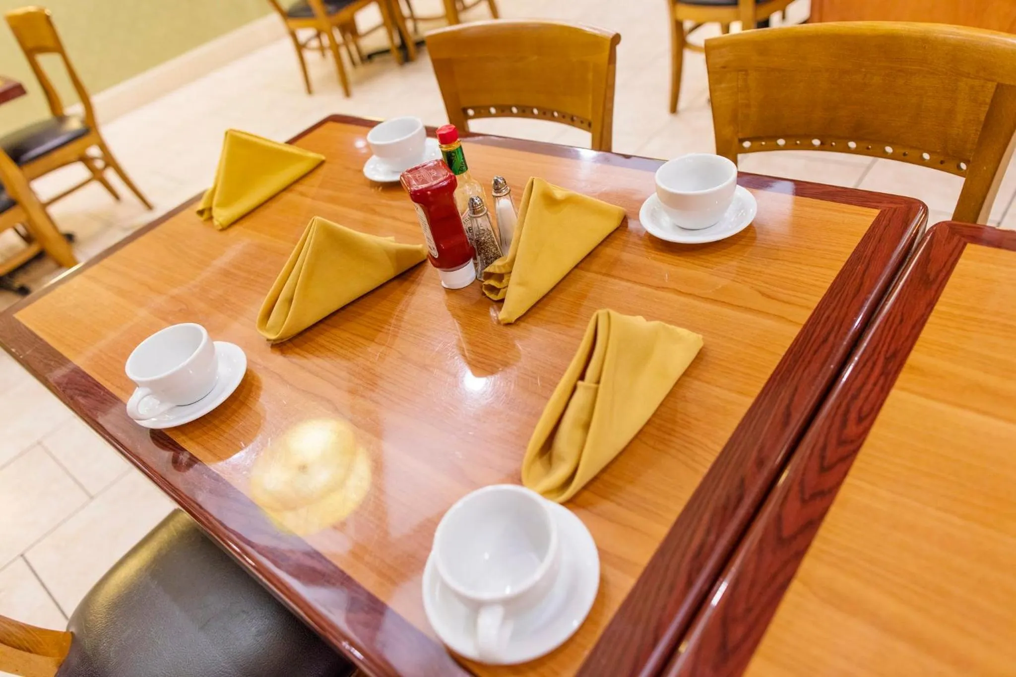 Restaurant/places to eat in Holiday Inn Austin Midtown by IHG