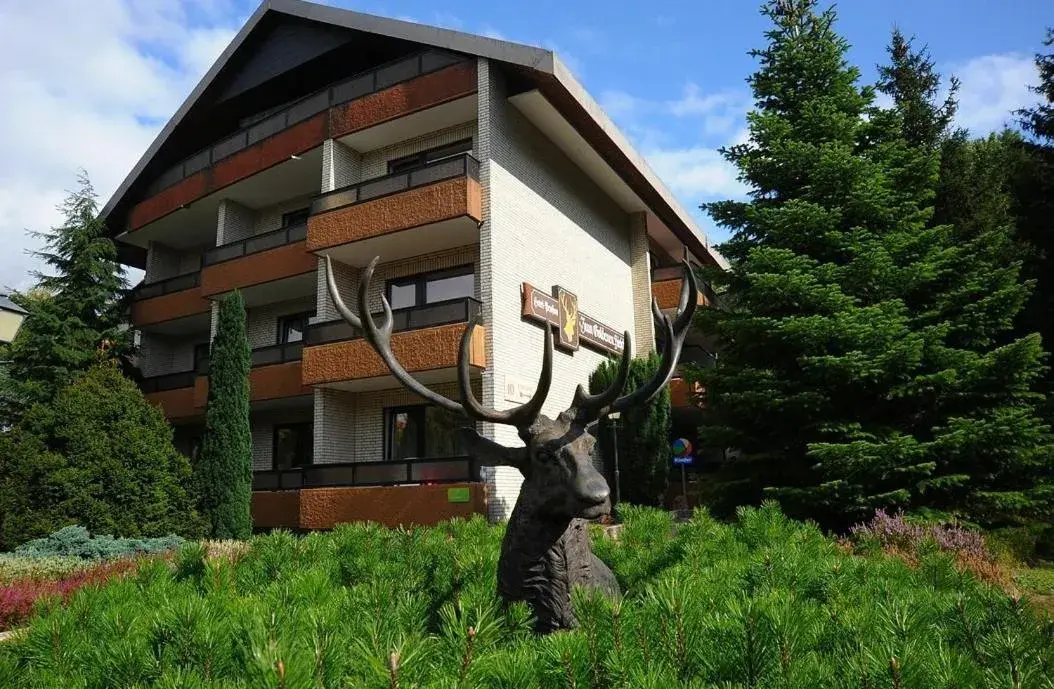 Hotel Zum Goldenen Hirsch Hotel Zum Goldenen Hirsch