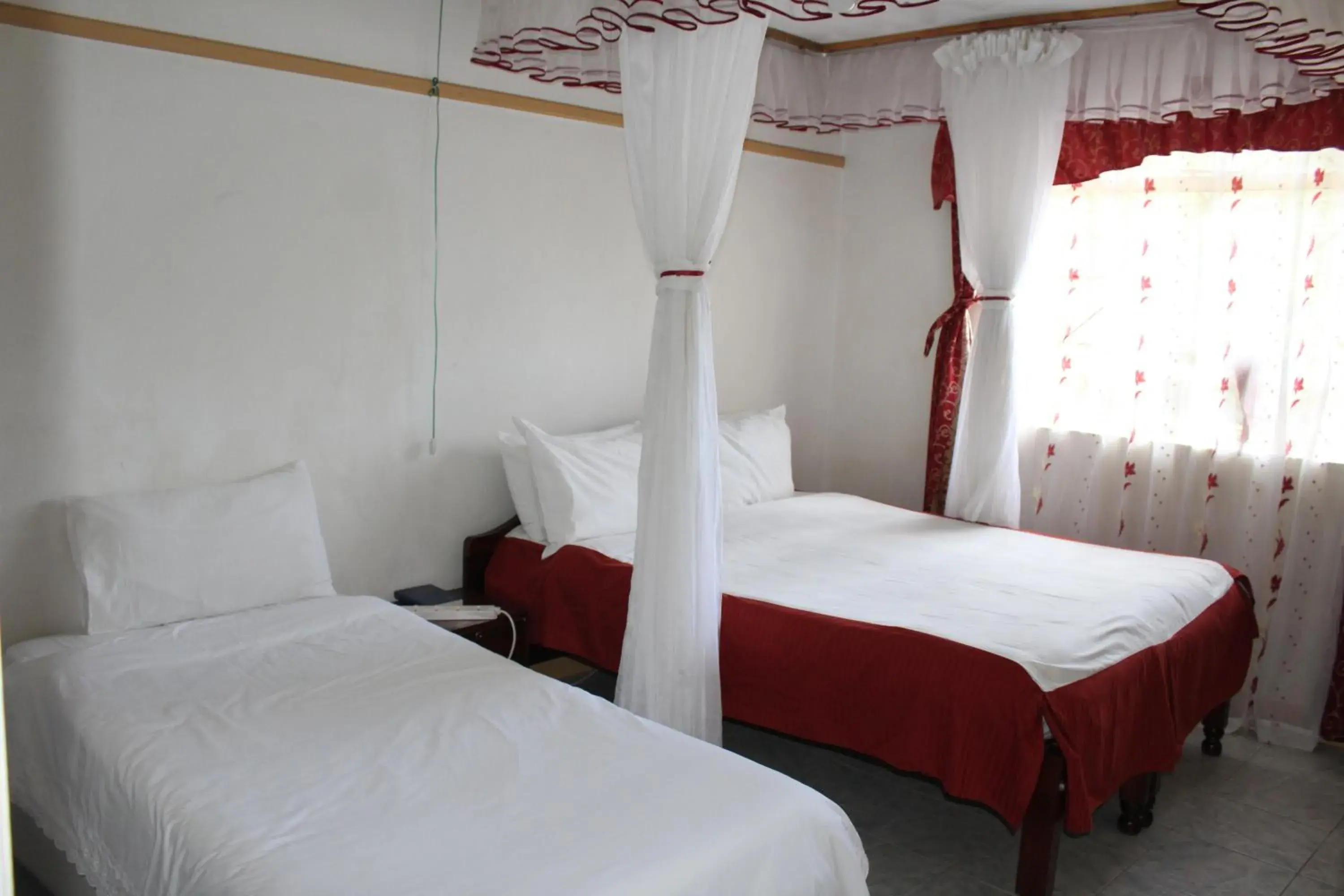 Deluxe Double or Twin Room in Salient Guest House Deluxe Double or Twin Room in Salient Guest House