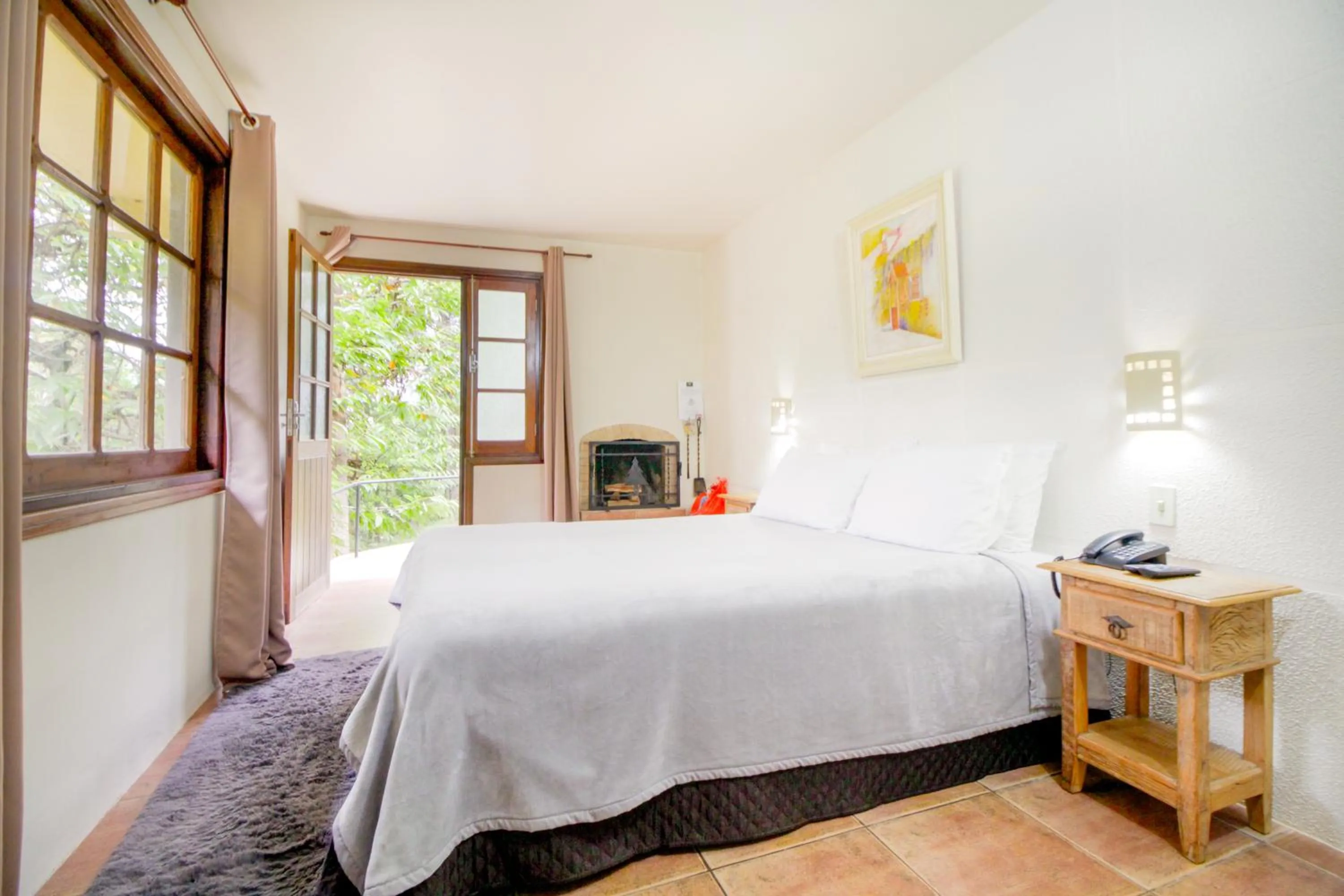 Bed in VELINN Hotel Ninho do Falcão