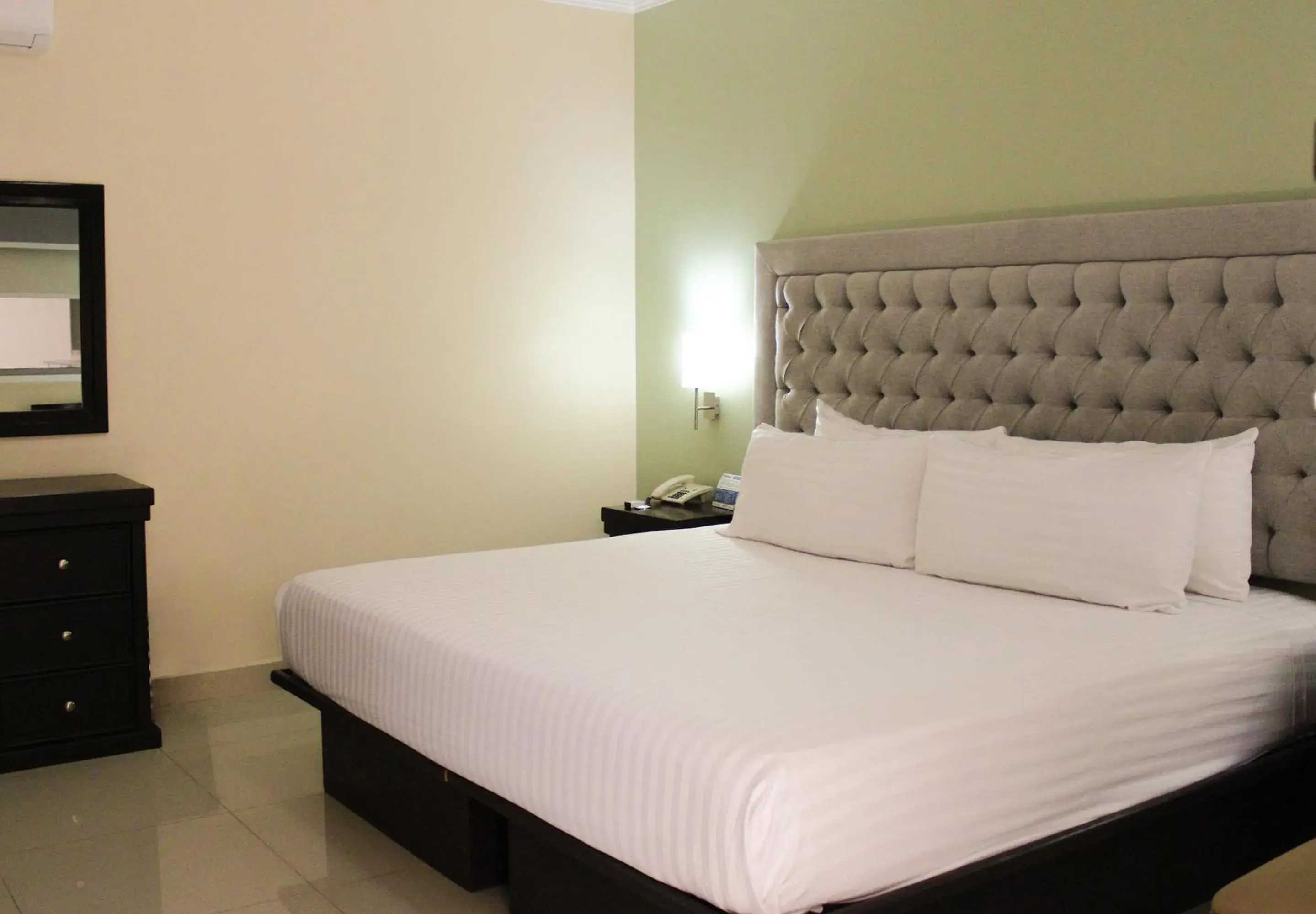 Bed in Hotel Mirage Bed in Hotel Mirage