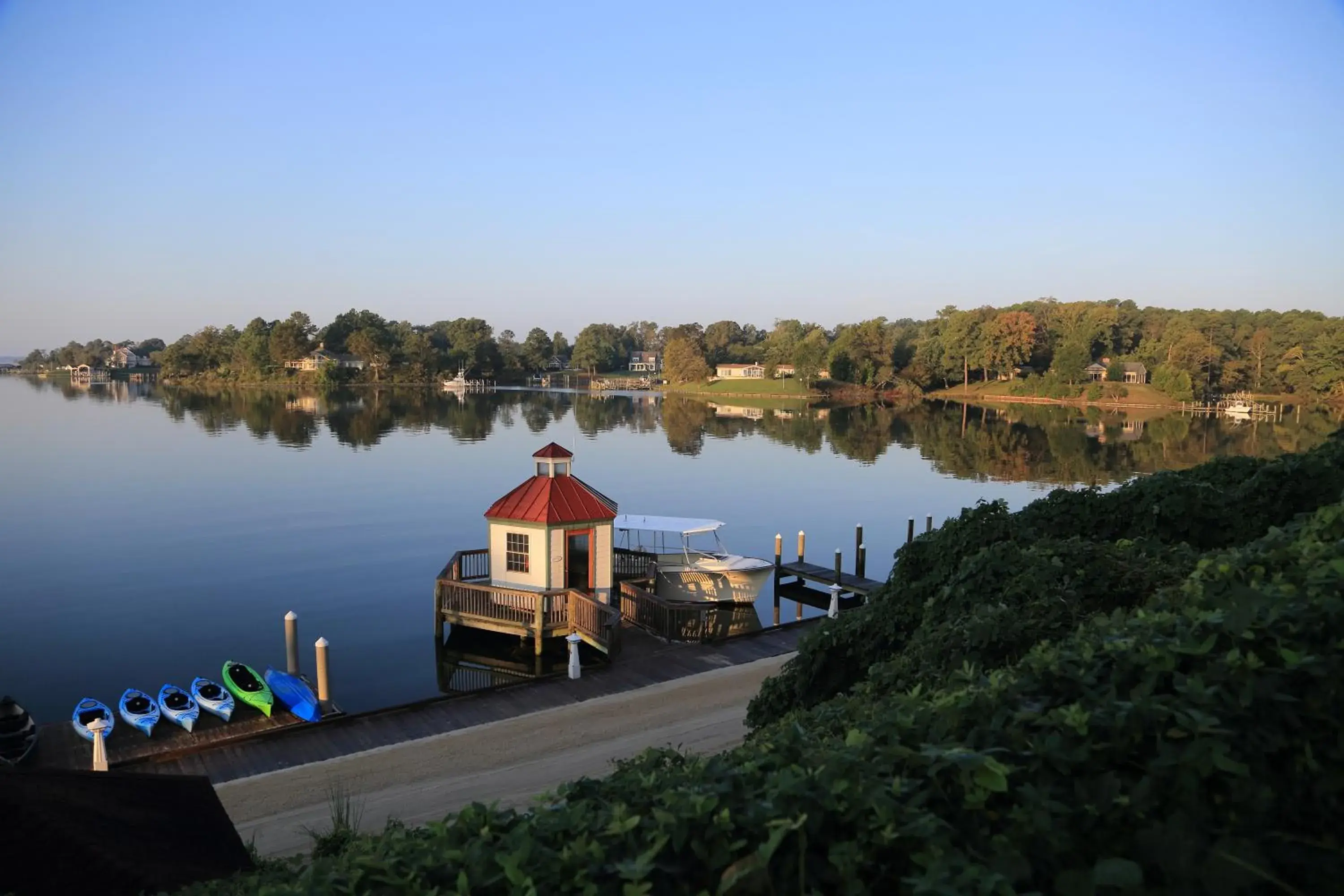 River view in The Tides Inn River view in The Tides Inn