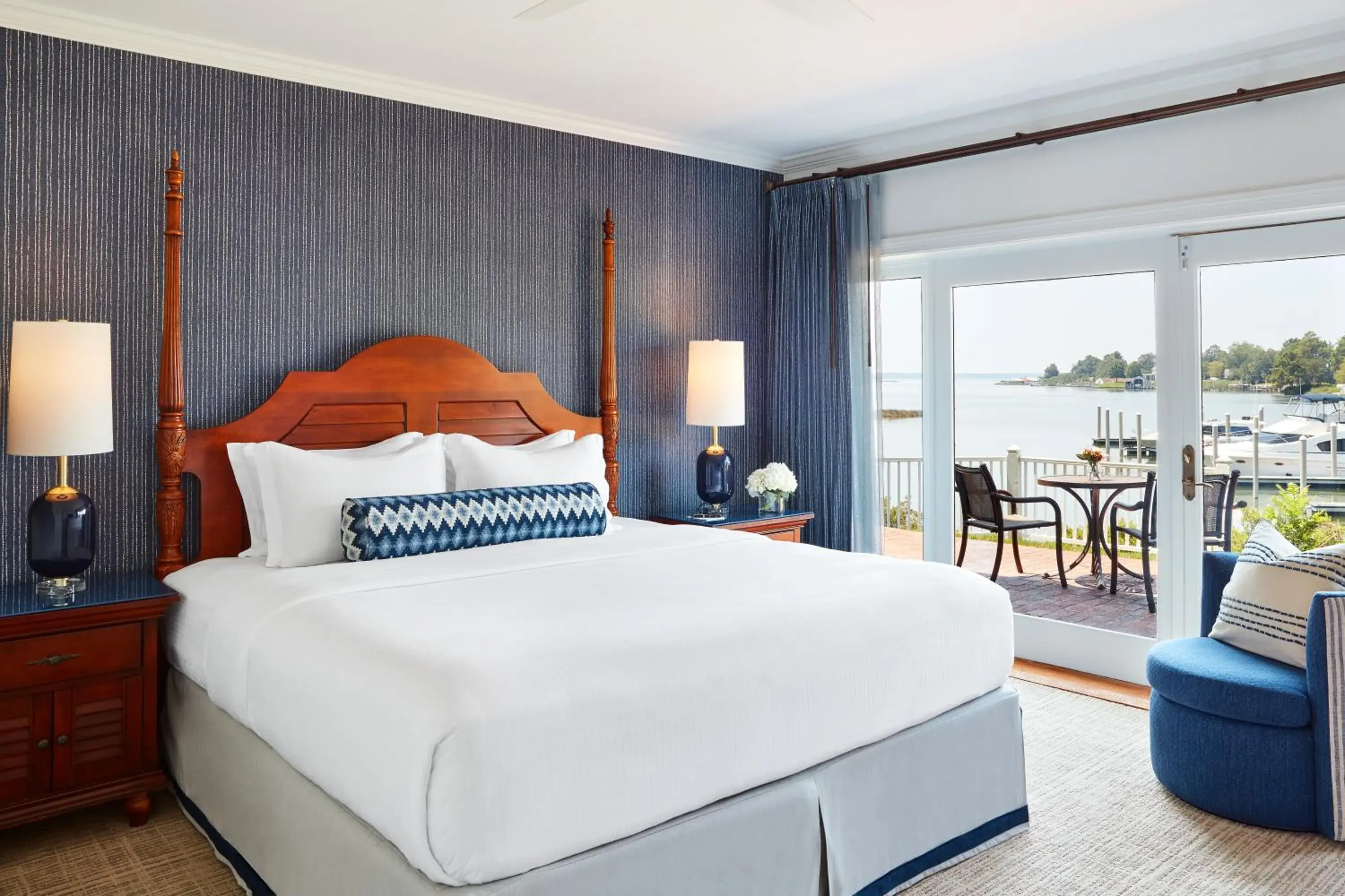 Bedroom, Bed in The Tides Inn Bedroom, Bed in The Tides Inn