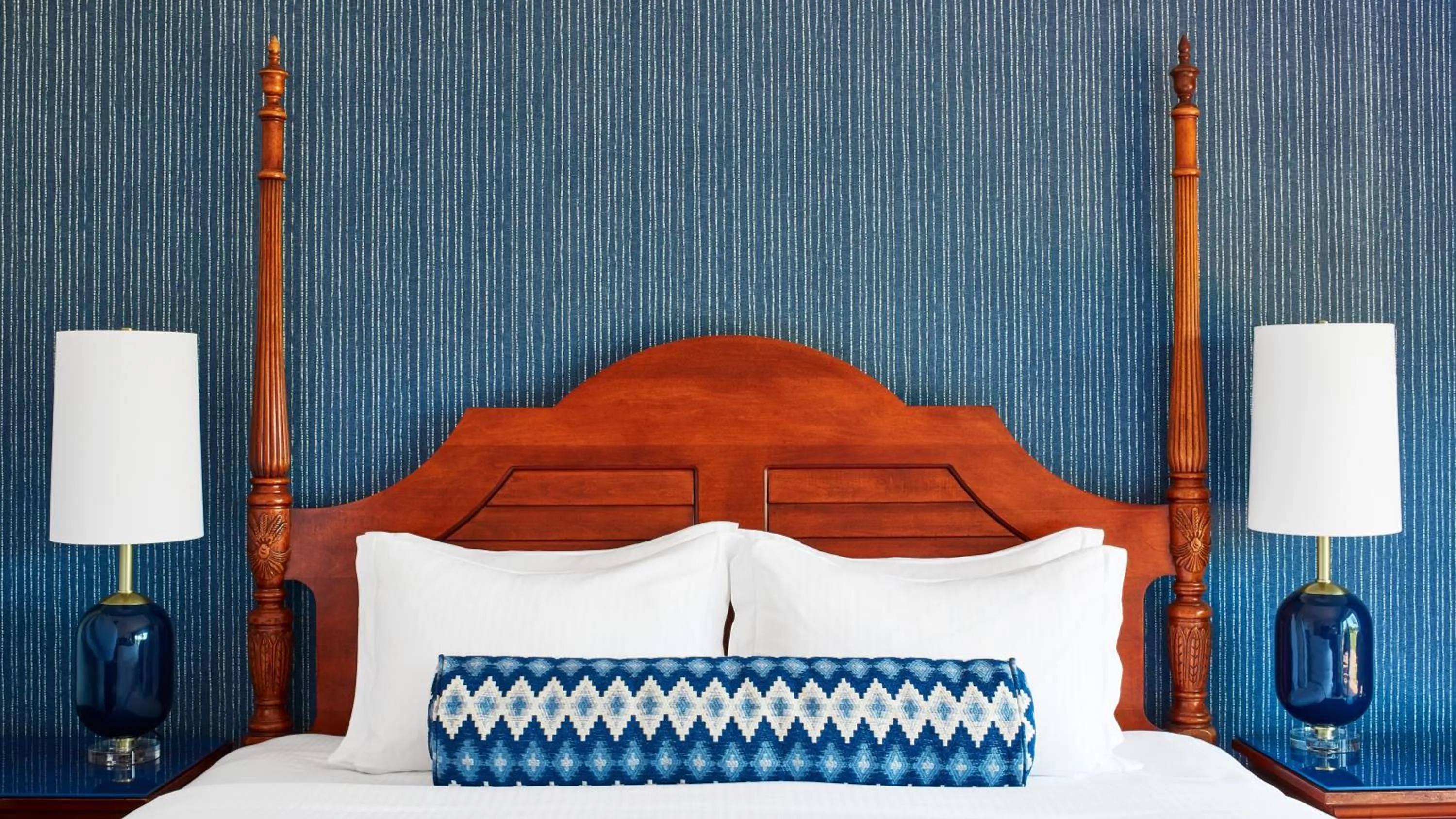 Bed in The Tides Inn