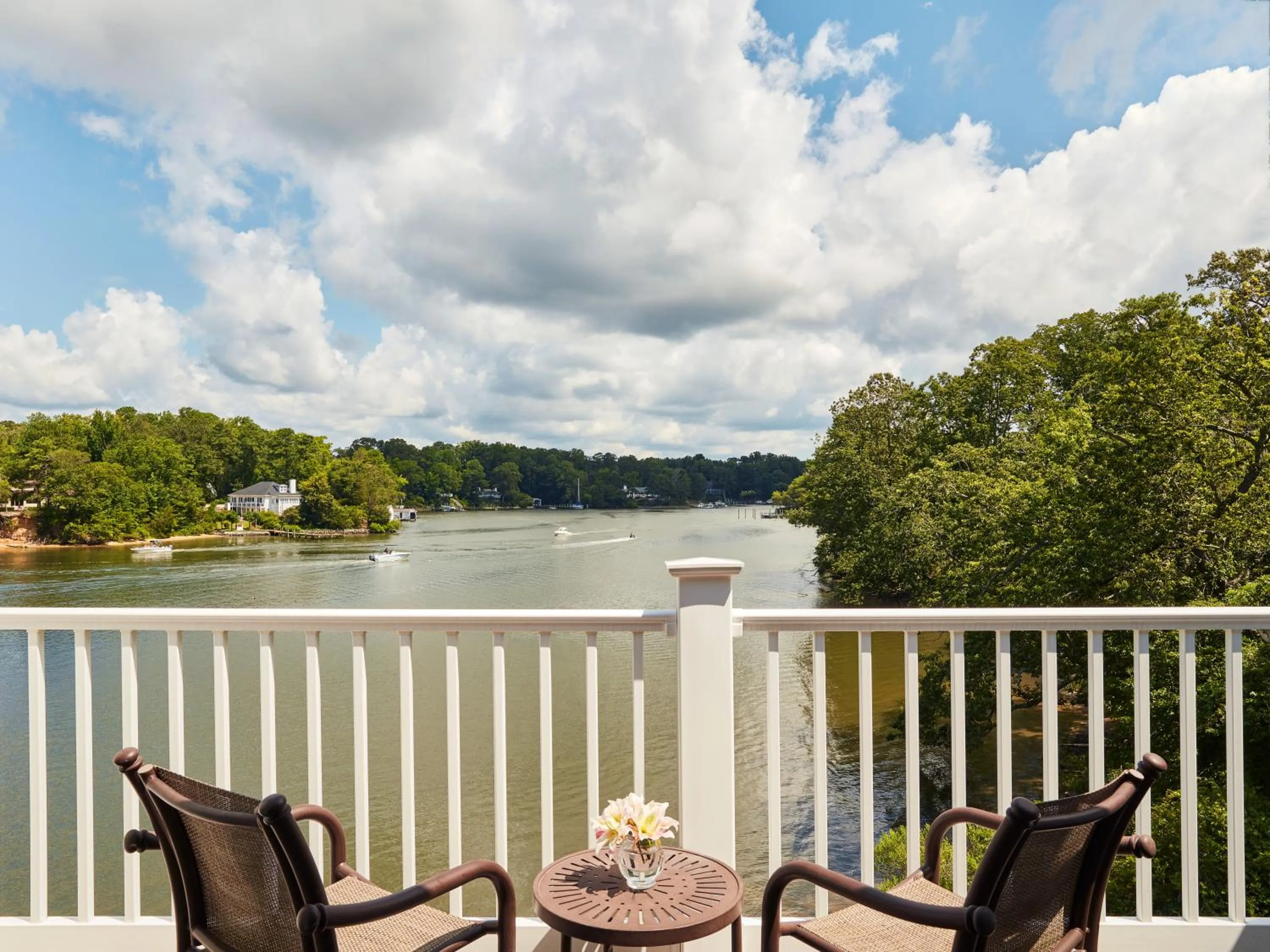Balcony/Terrace in The Tides Inn