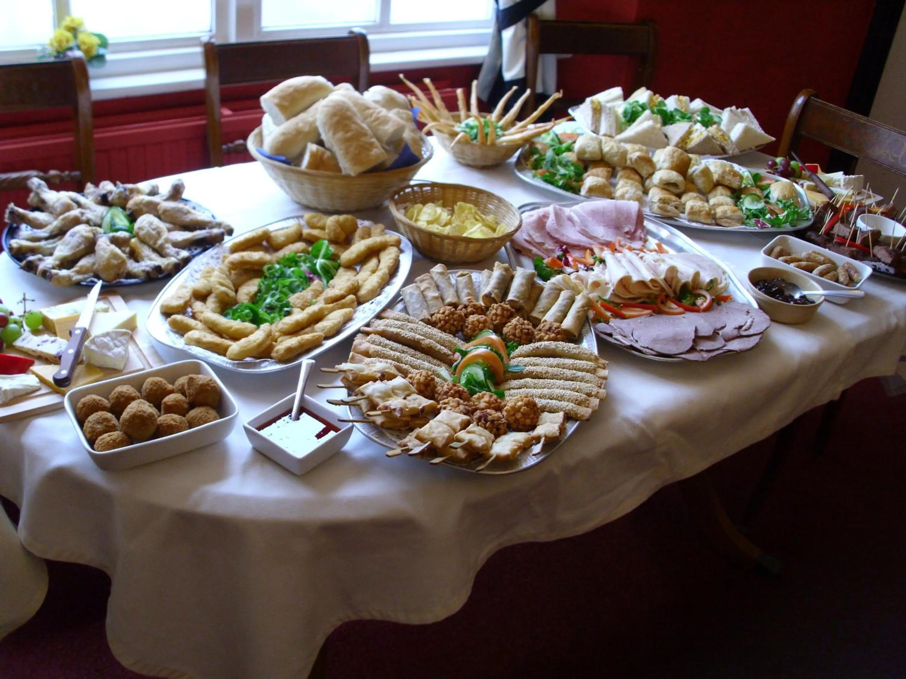 Food and drinks in Railway Inn