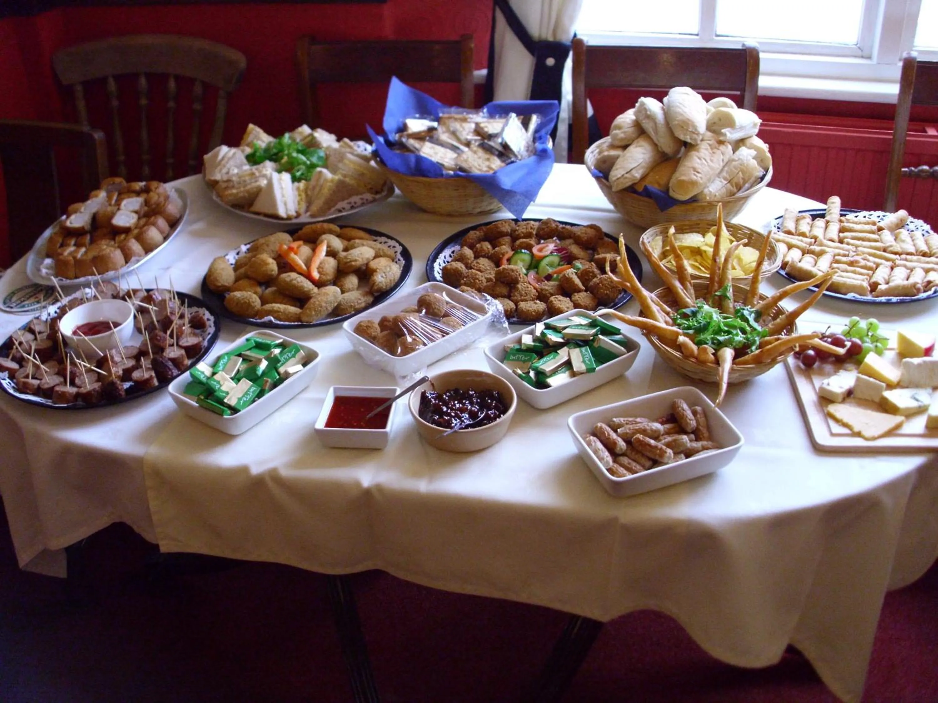 Food and drinks in Railway Inn