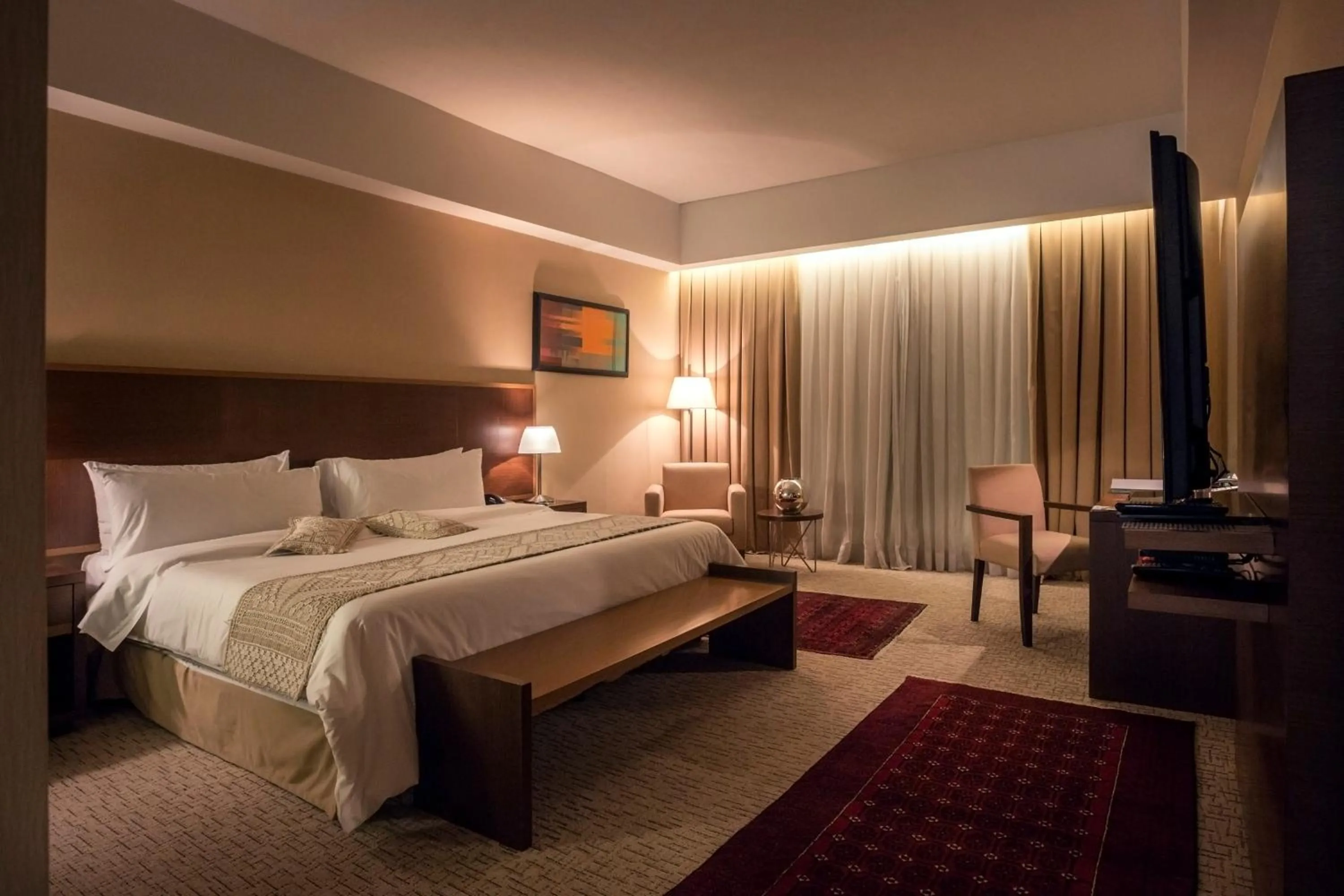 Bed in Gran Bourbon Hotel Asuncion