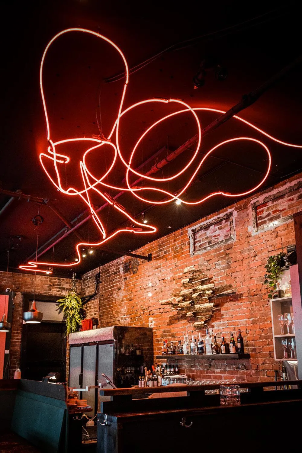 Restaurant/places to eat in The Cambie Hostel Seymour