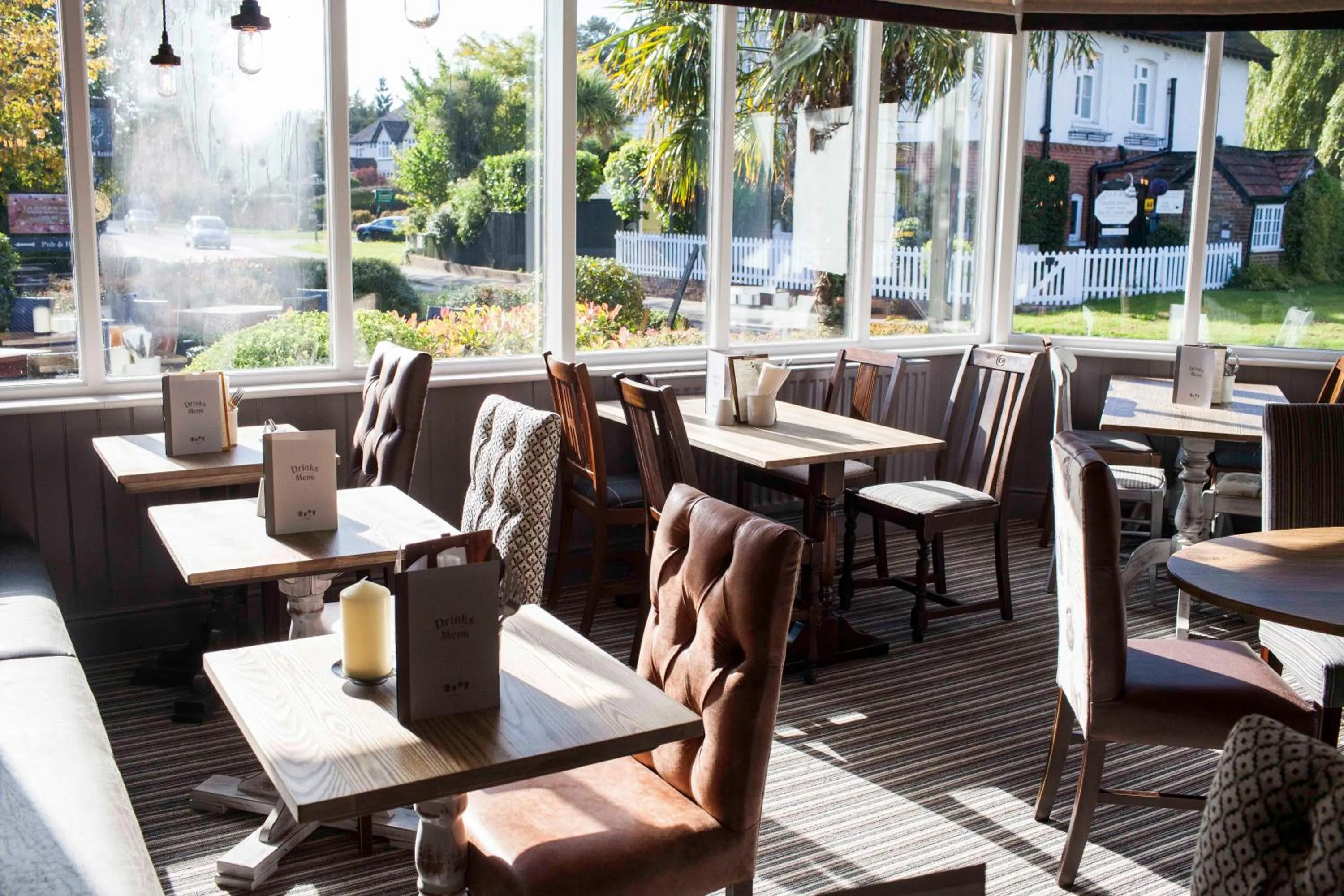 Day in White Rabbit by Chef & Brewer Collection