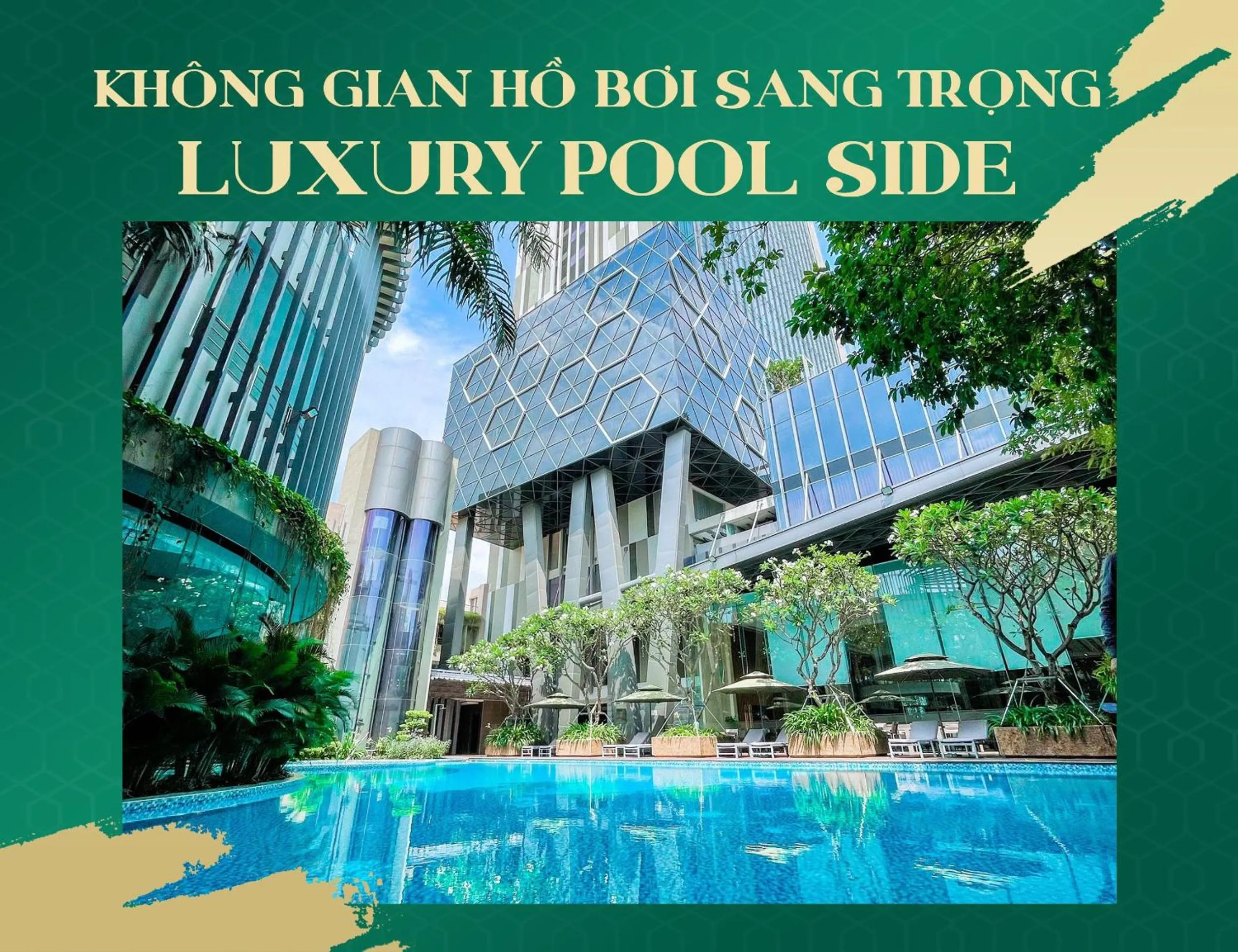 Swimming pool in The Mira Central Park Hotel