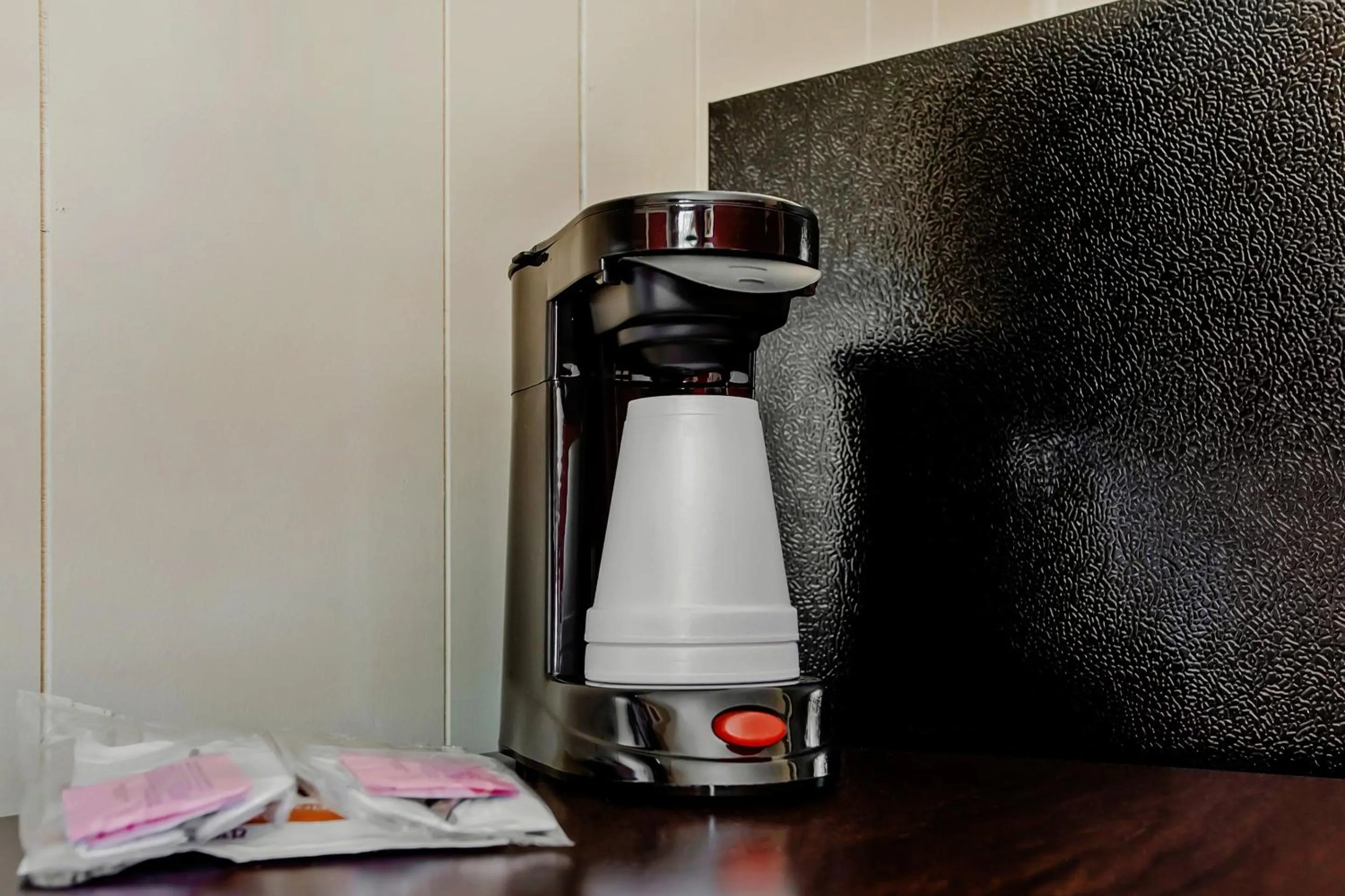 Dining area in OYO Hotel Ridgeland East