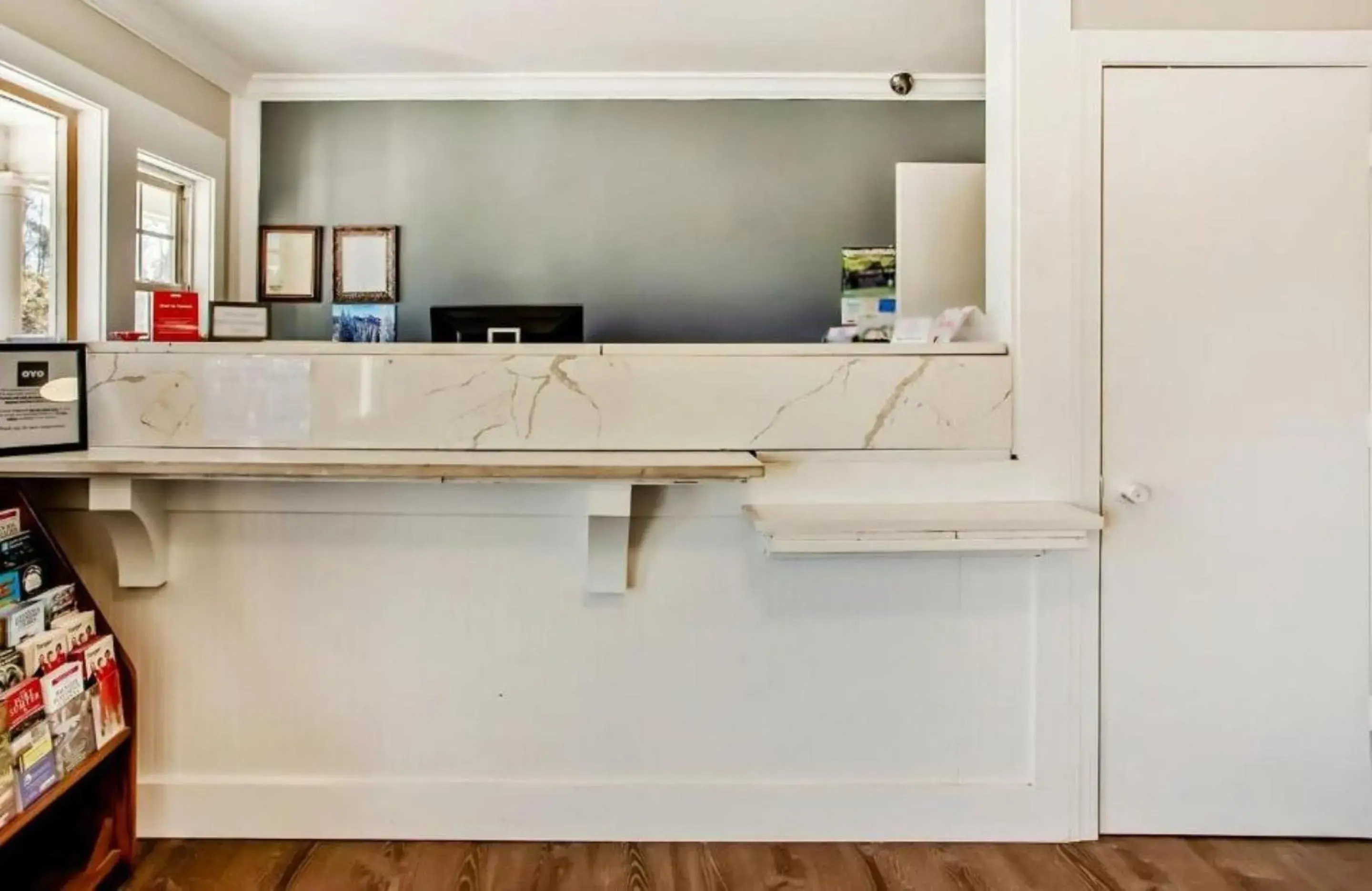 Lobby or reception in OYO Hotel Ridgeland East Lobby or reception in OYO Hotel Ridgeland East