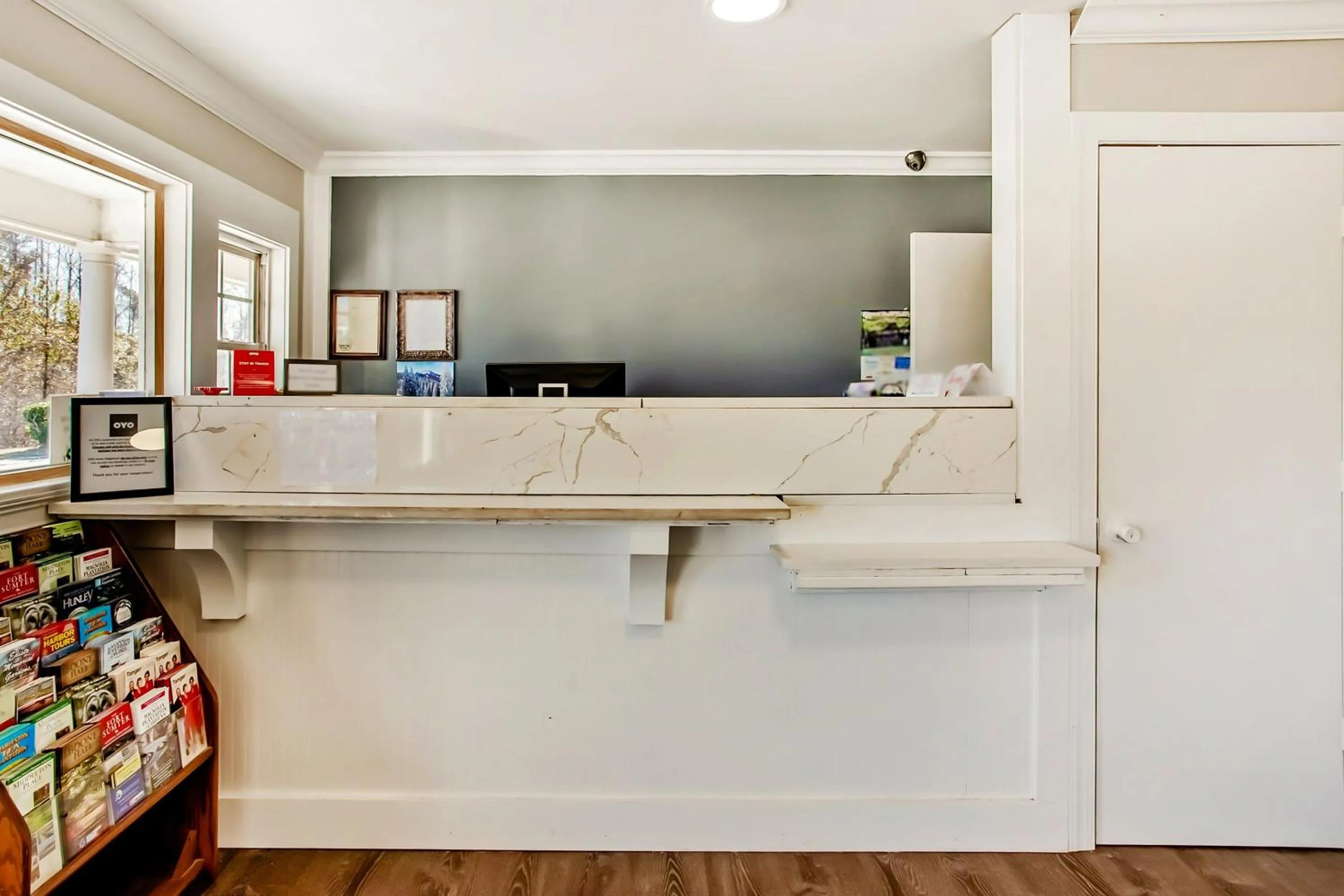 Lobby or reception in OYO Hotel Ridgeland East