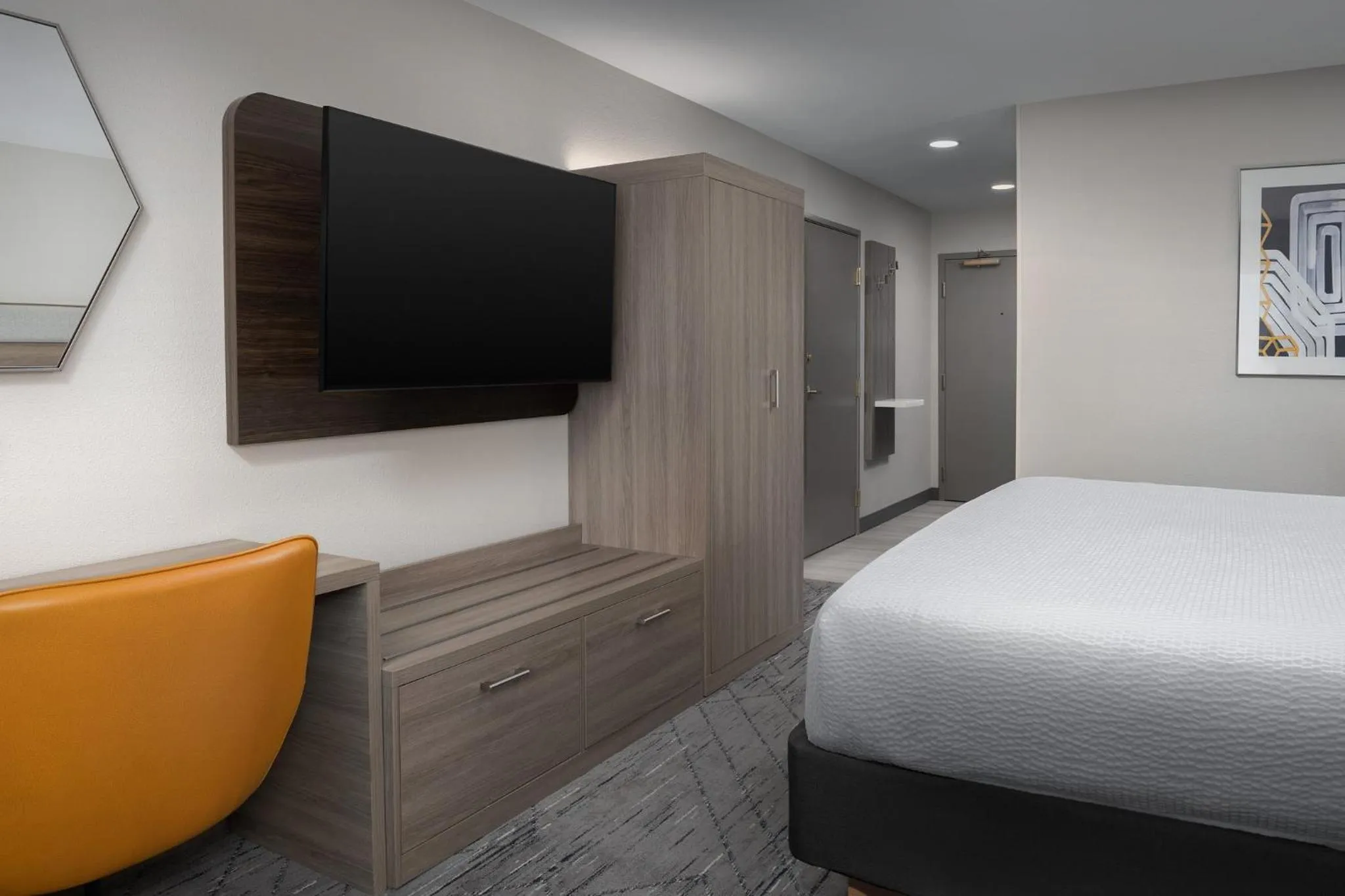 Photo of the whole room, Bed in Holiday Inn Express Spokane Airport by IHG