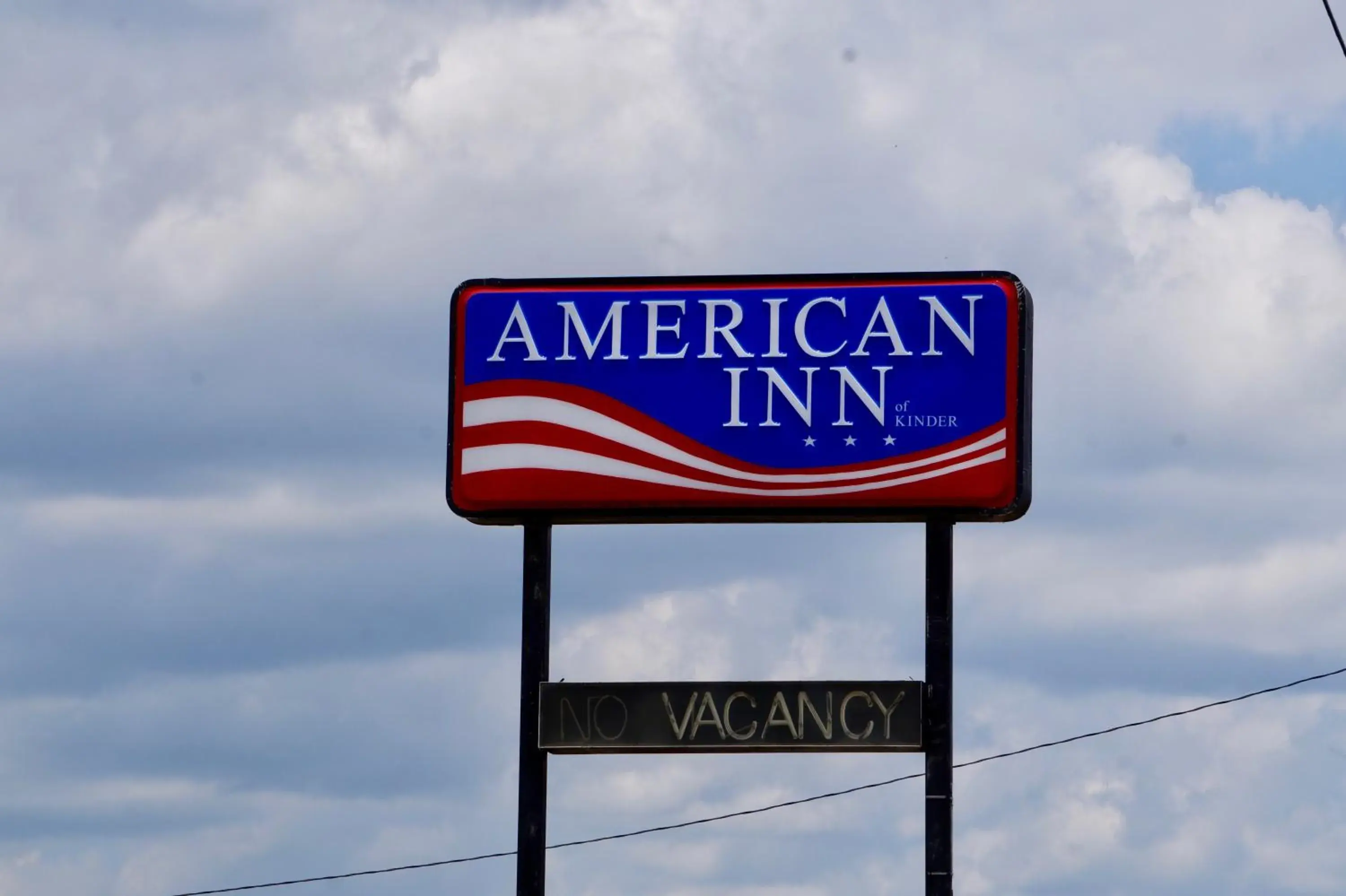 Property building in American Inn of Kinder Property building in American Inn of Kinder