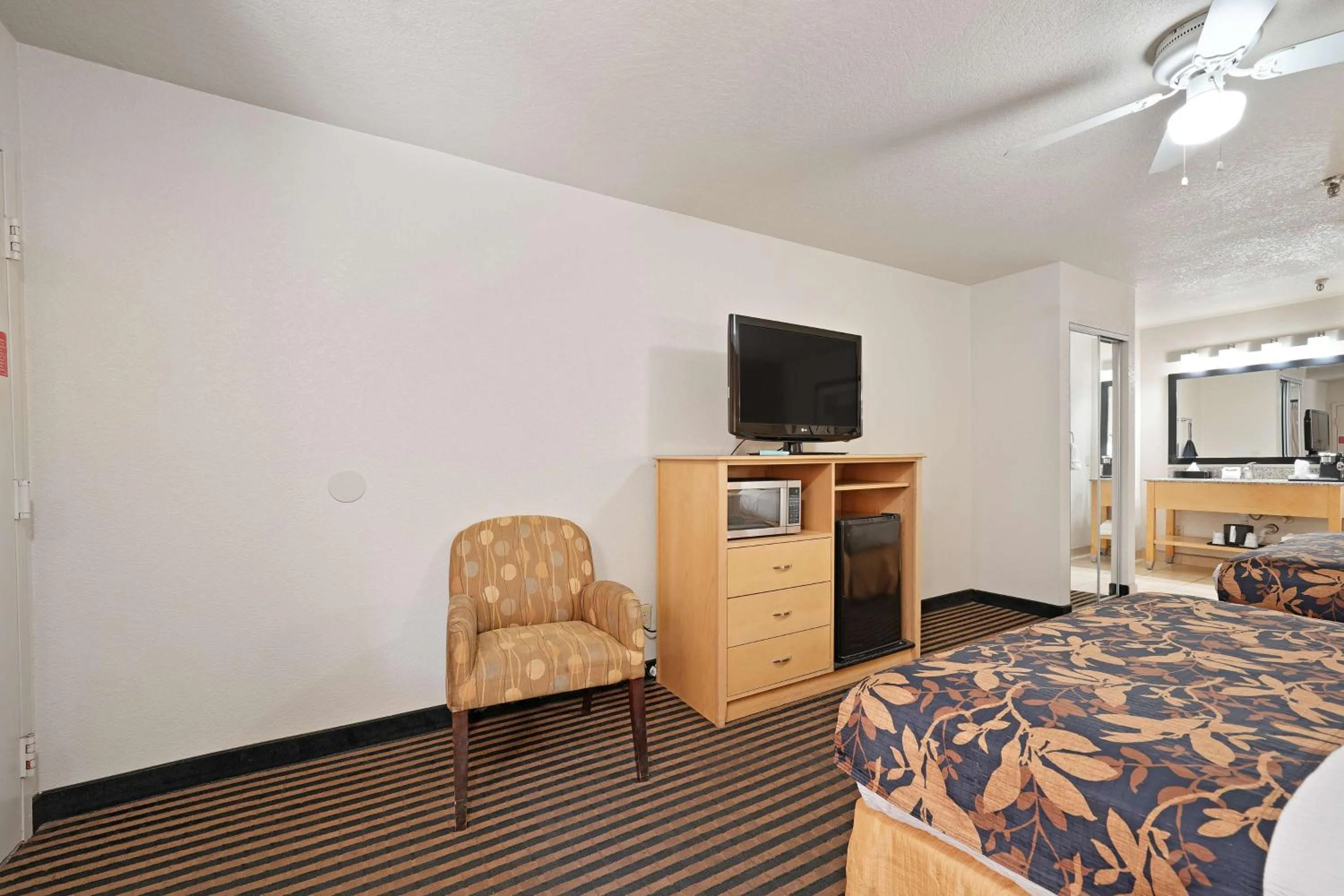 Bedroom, Bed in Best Western Plus Executive Inn & Suites