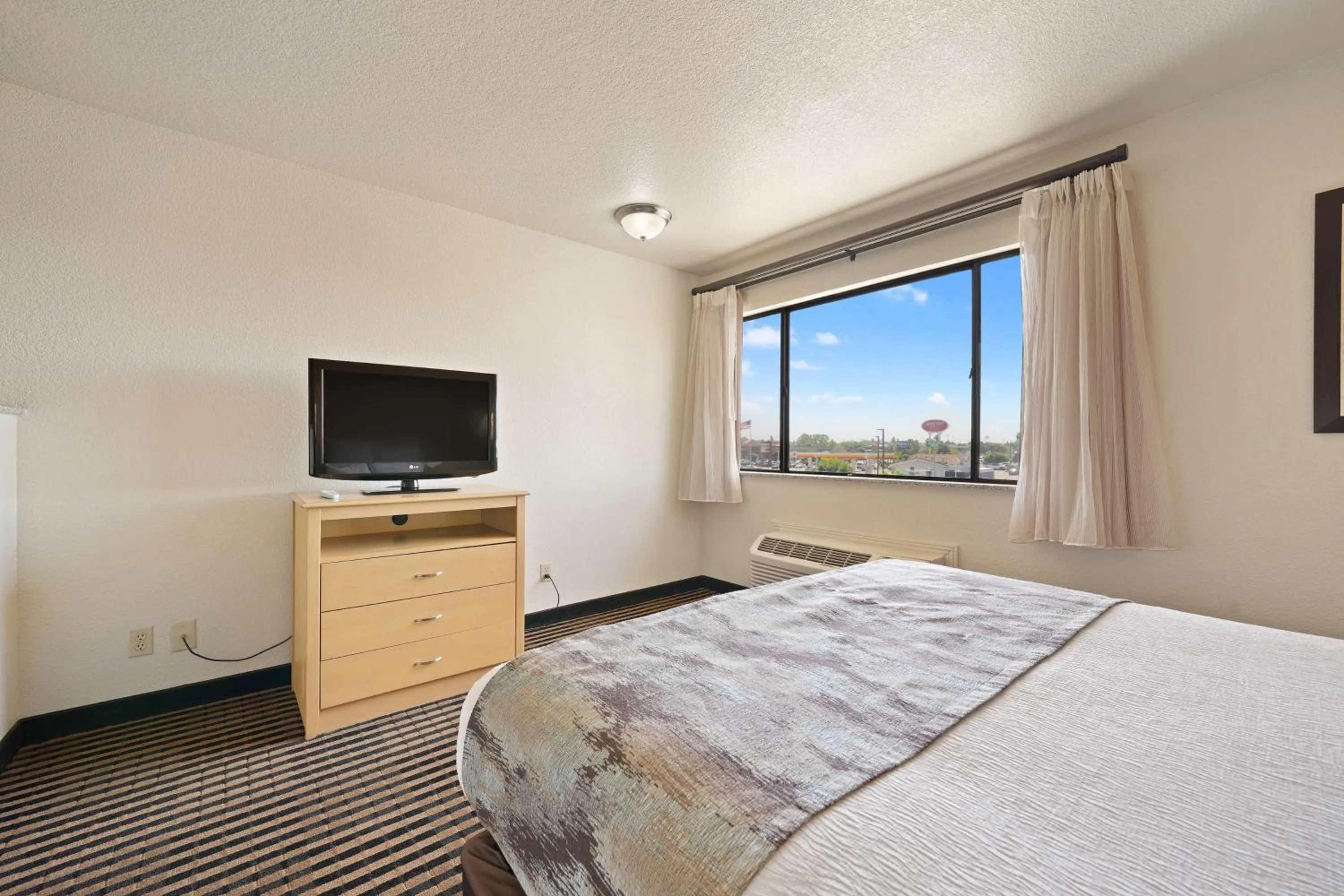 Bedroom, Bed in Best Western Plus Executive Inn & Suites