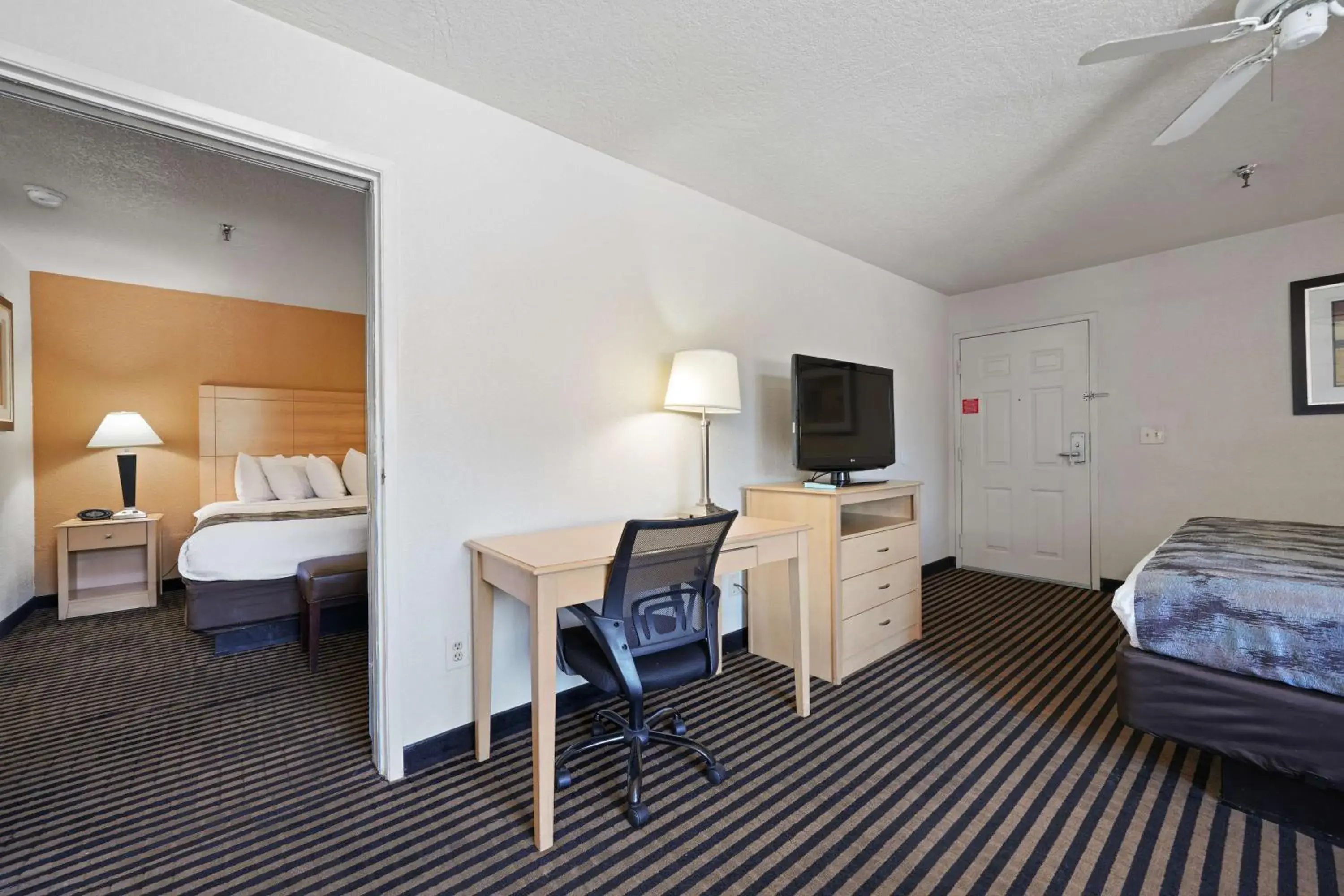 Bedroom, Bed in Best Western Plus Executive Inn & Suites Bedroom, Bed in Best Western Plus Executive Inn & Suites