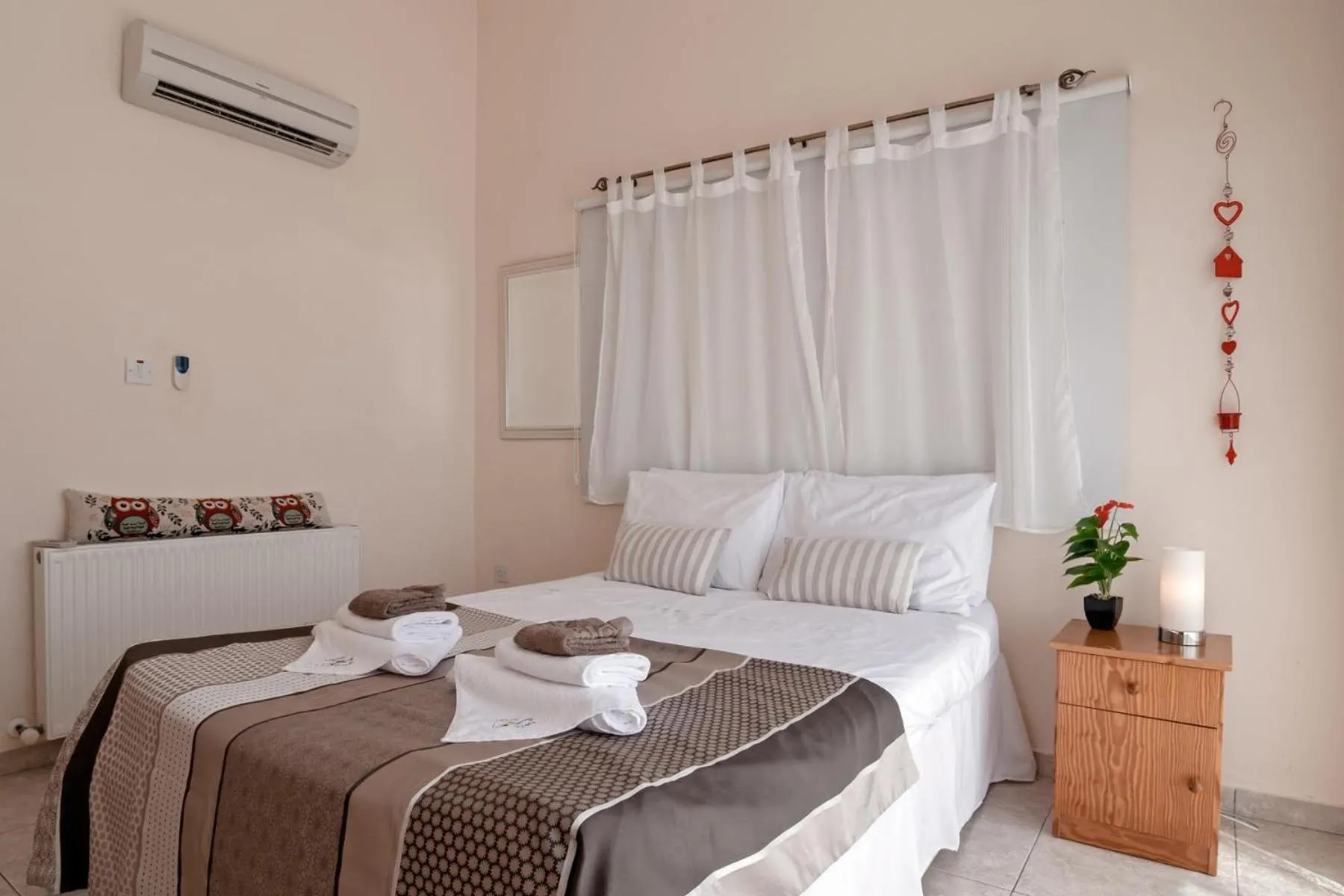 Bed in Villa Puccini: Luxury villa with private pool