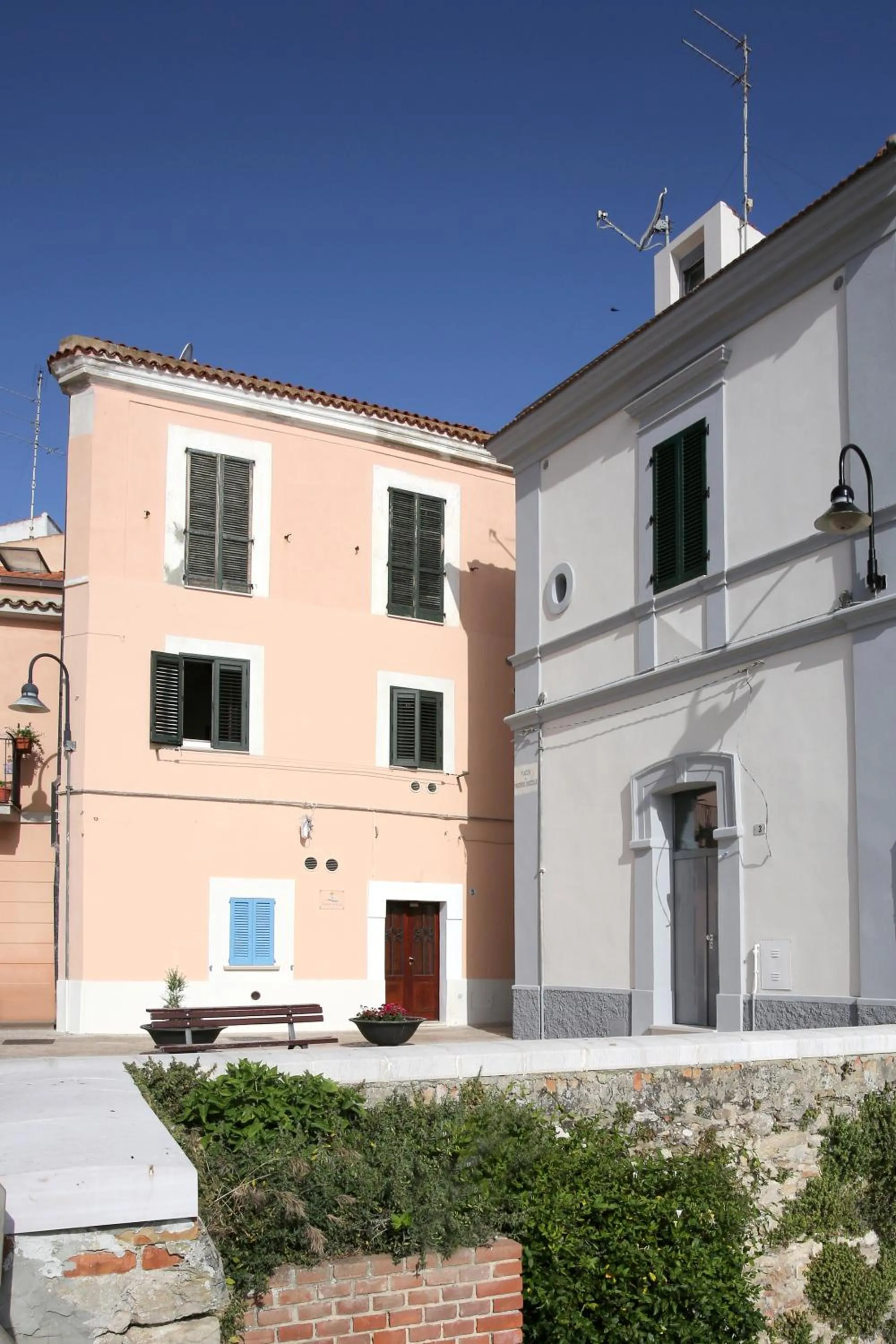 Property building in Stella Maris suite relax