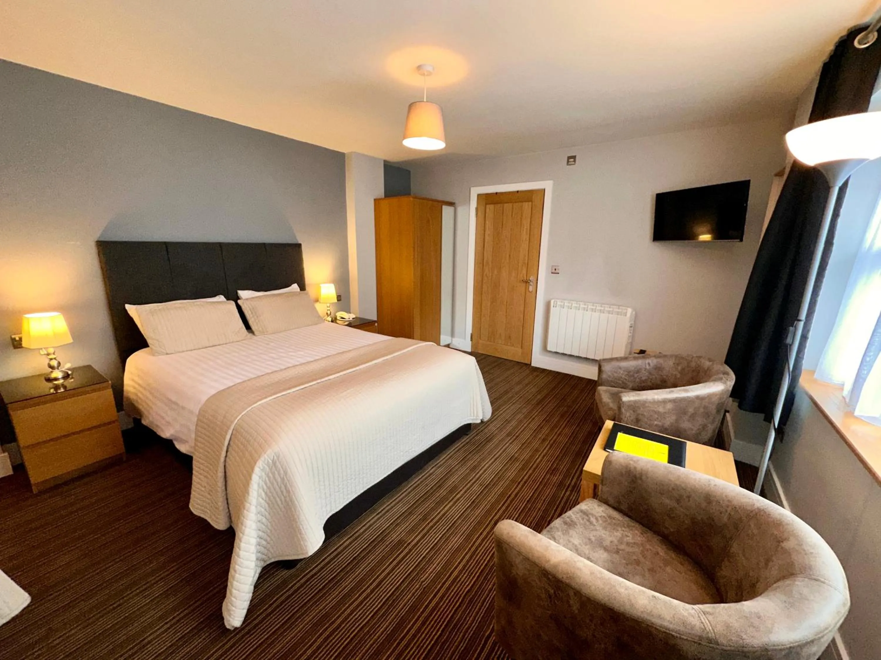 Bedroom, Bed in Spilman Hotel