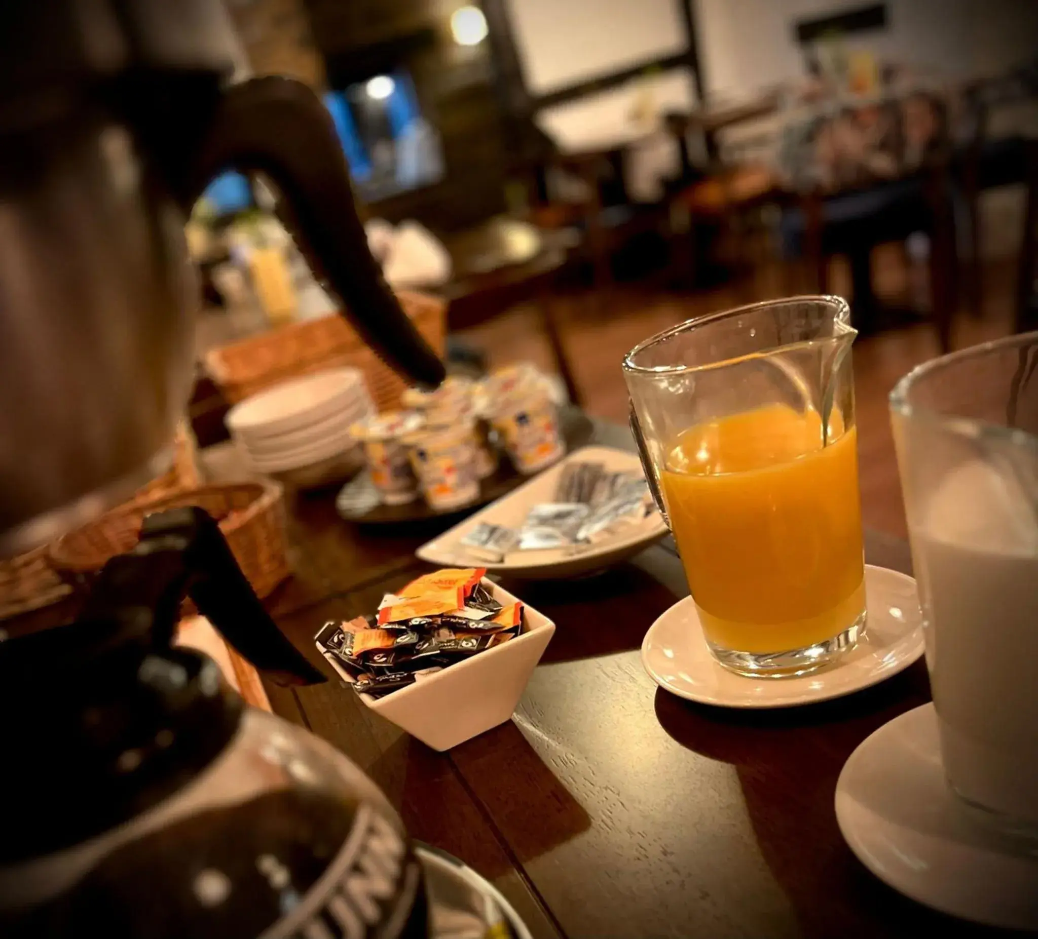 Breakfast in The Blue Boar - Historic Country Inn near Stratford-upon-Avon Breakfast in The Blue Boar - Historic Country Inn near Stratford-upon-Avon