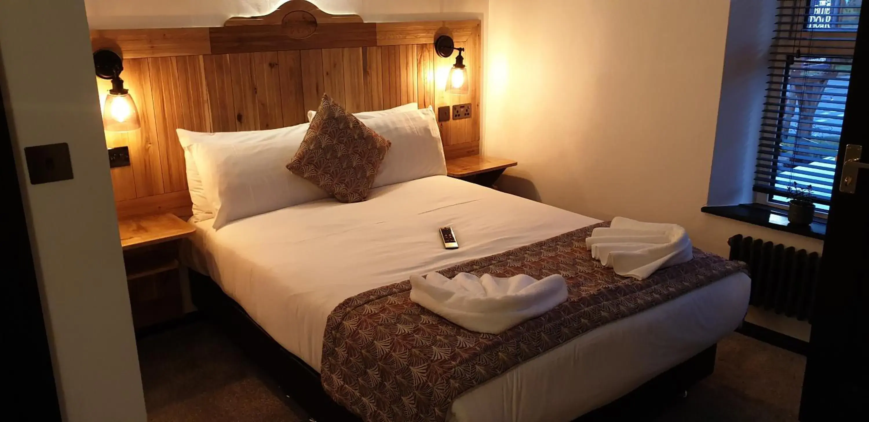 Bedroom, Bed in The Blue Boar - Historic Country Inn near Stratford-upon-Avon Bedroom, Bed in The Blue Boar - Historic Country Inn near Stratford-upon-Avon