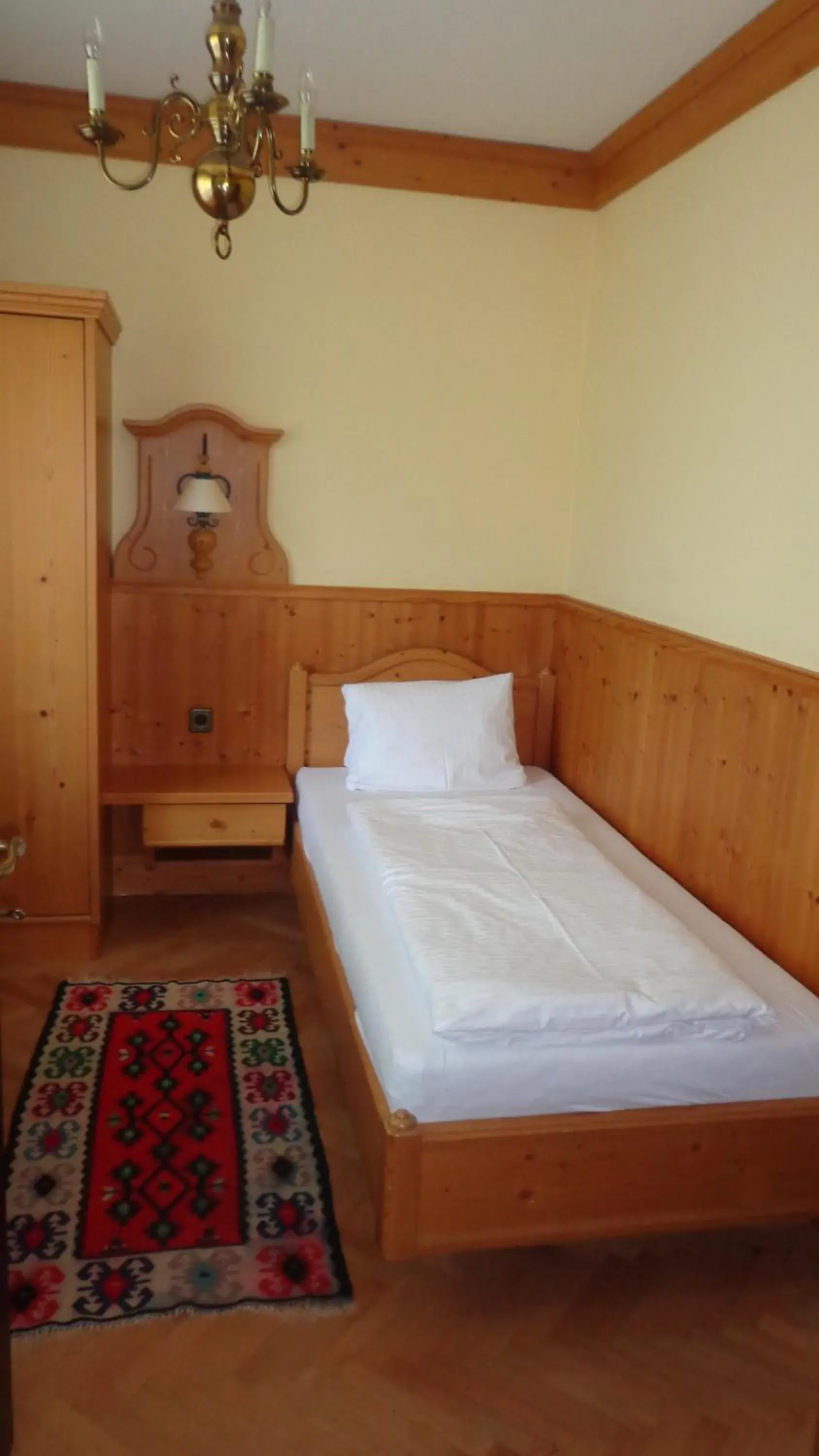 Single Room in Hotel Restaurant - Häuserl im Wald Graz Single Room in Hotel Restaurant - Häuserl im Wald Graz