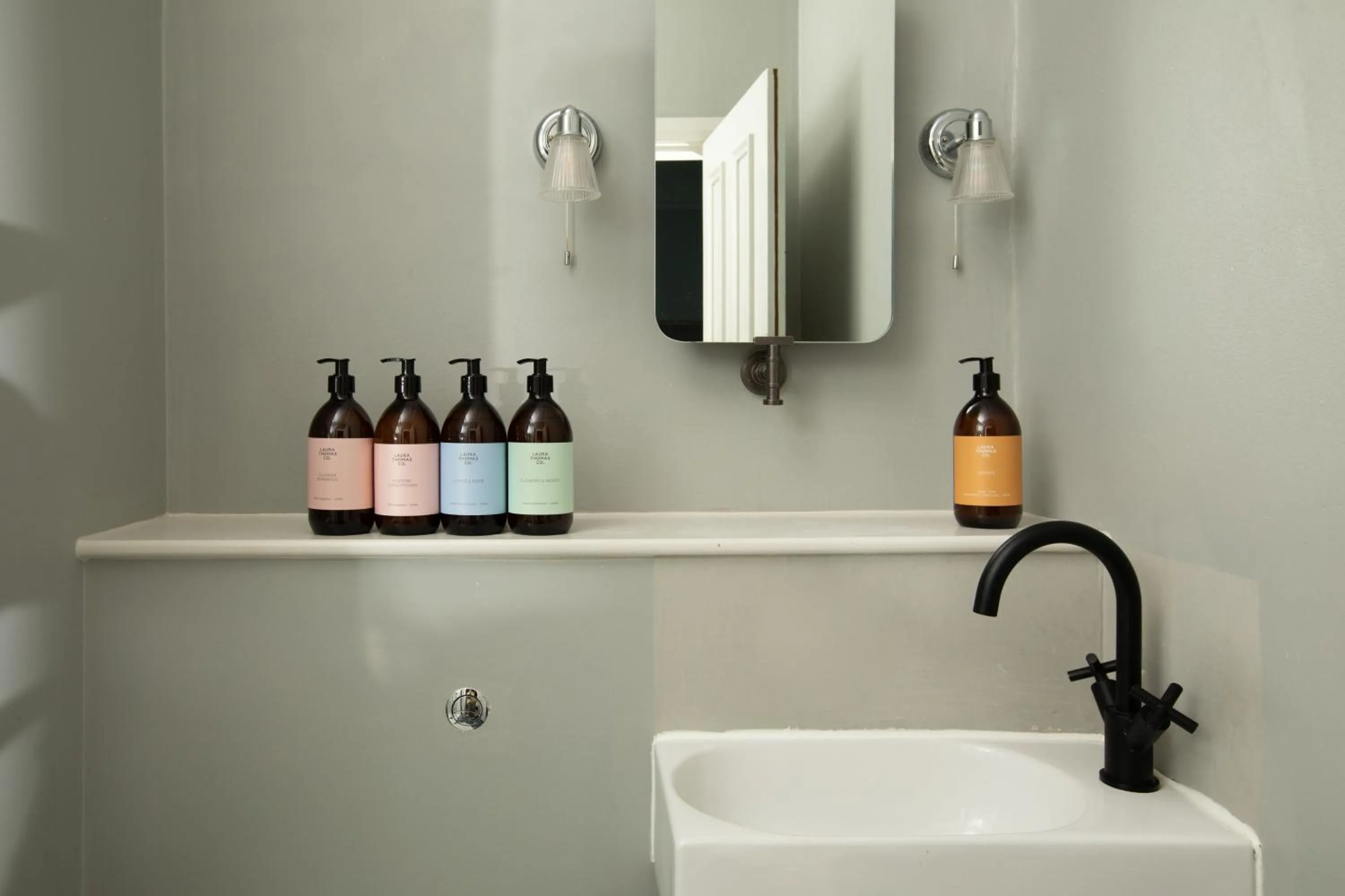 Bathroom in Celentano's Restaurant with Rooms