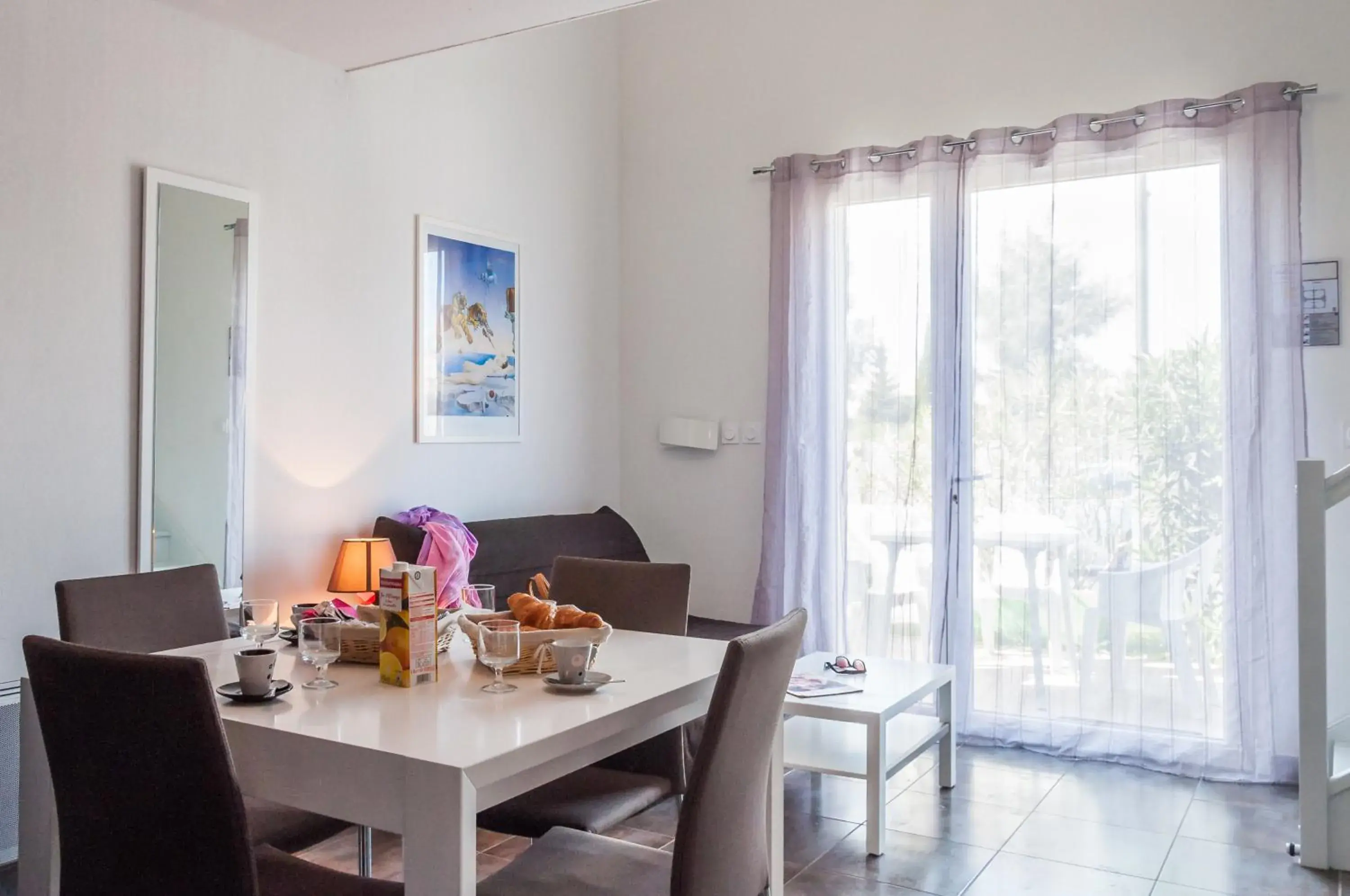 Living room in Vacancéole - Les Demeures Torrellanes - Saint-Cyprien Living room in Vacancéole - Les Demeures Torrellanes - Saint-Cyprien