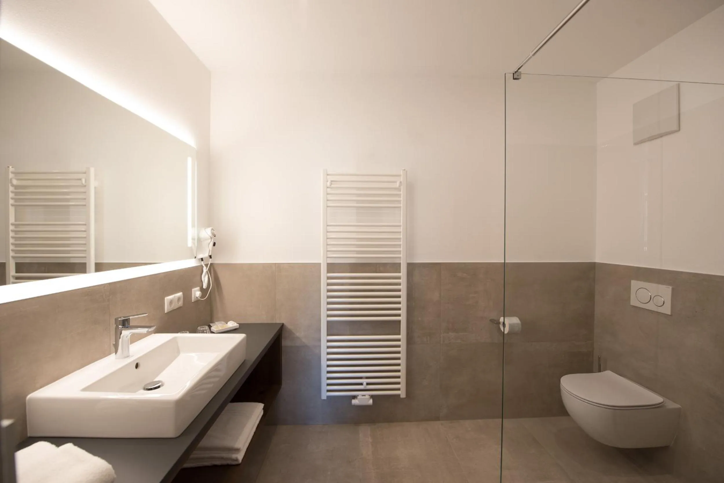 Bathroom in Gasthof Mondschein