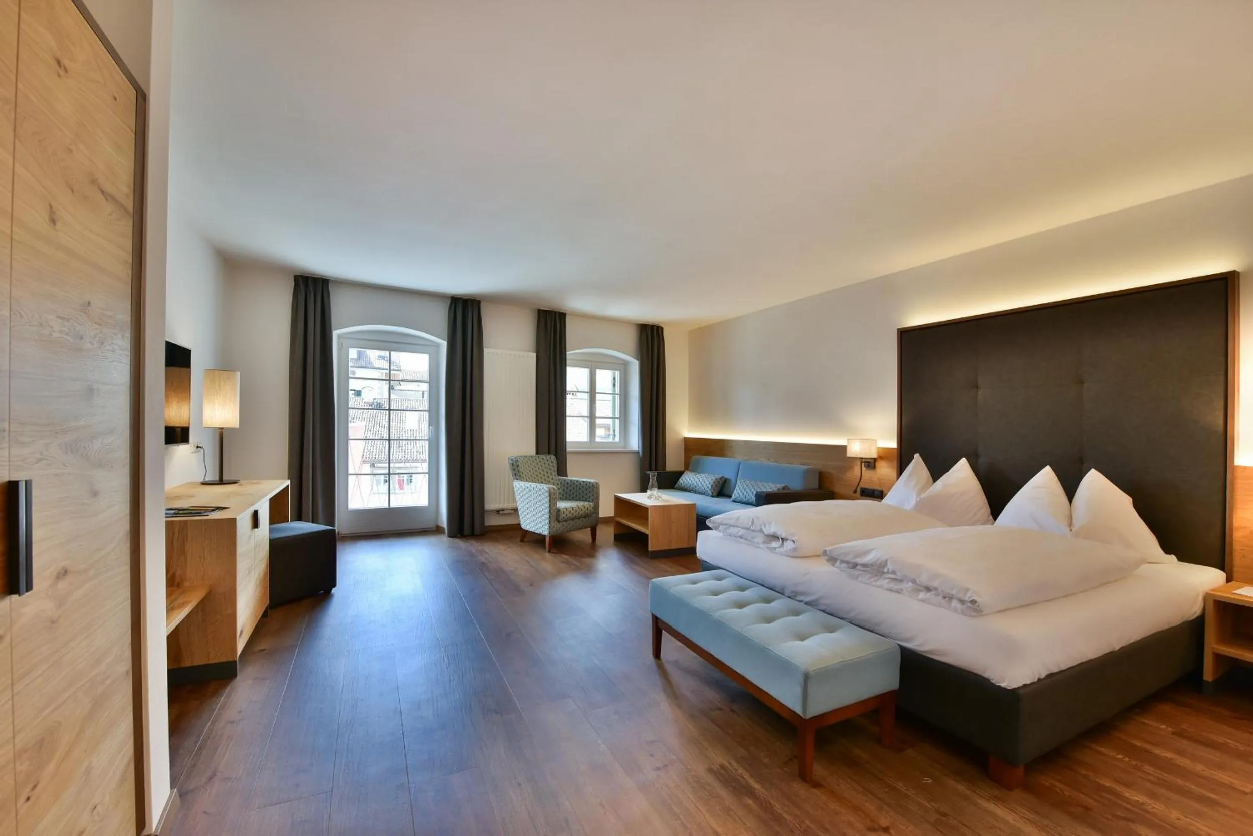 Photo of the whole room in Gasthof Mondschein