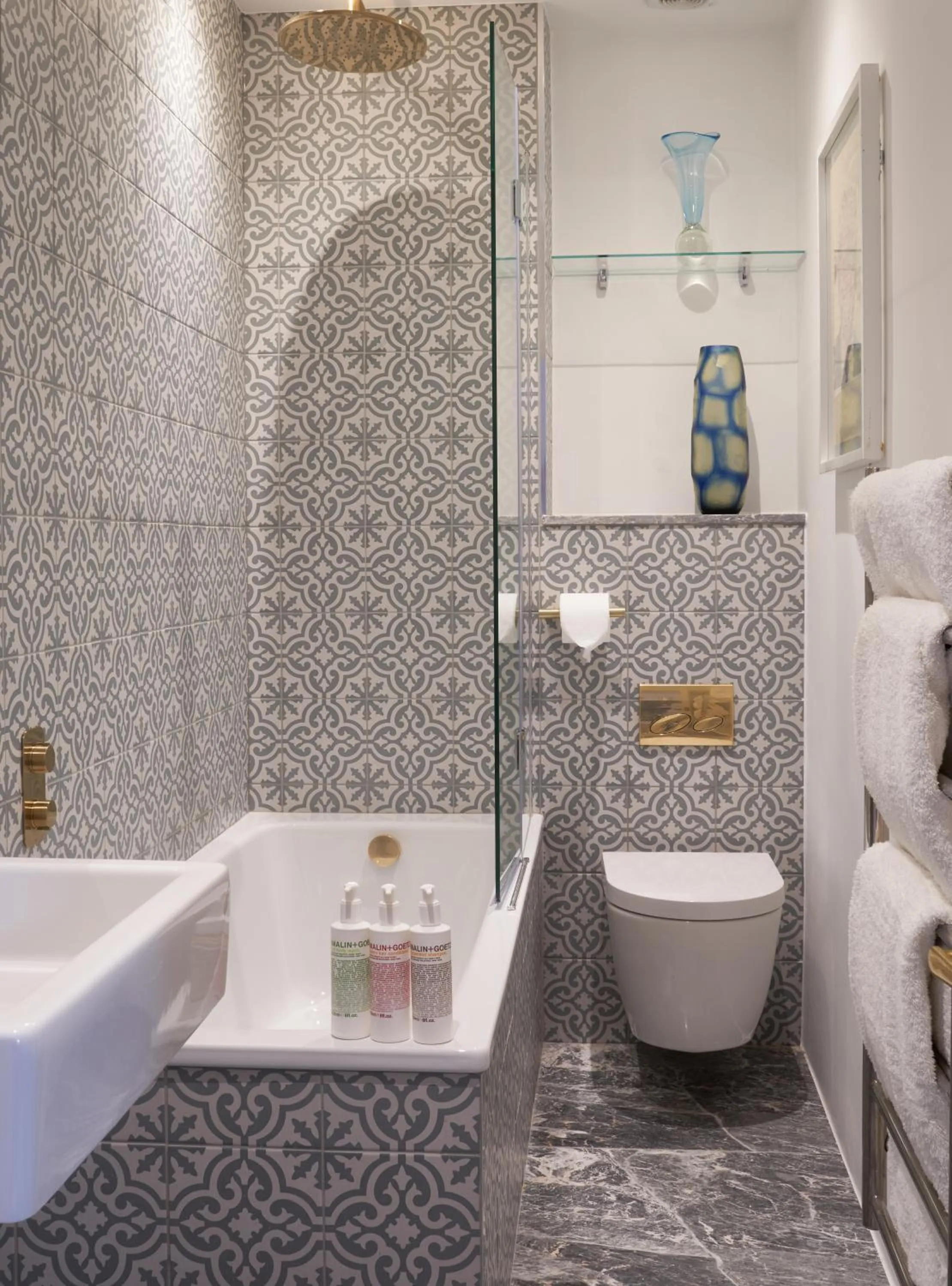 Bathroom in The Bird, Bath