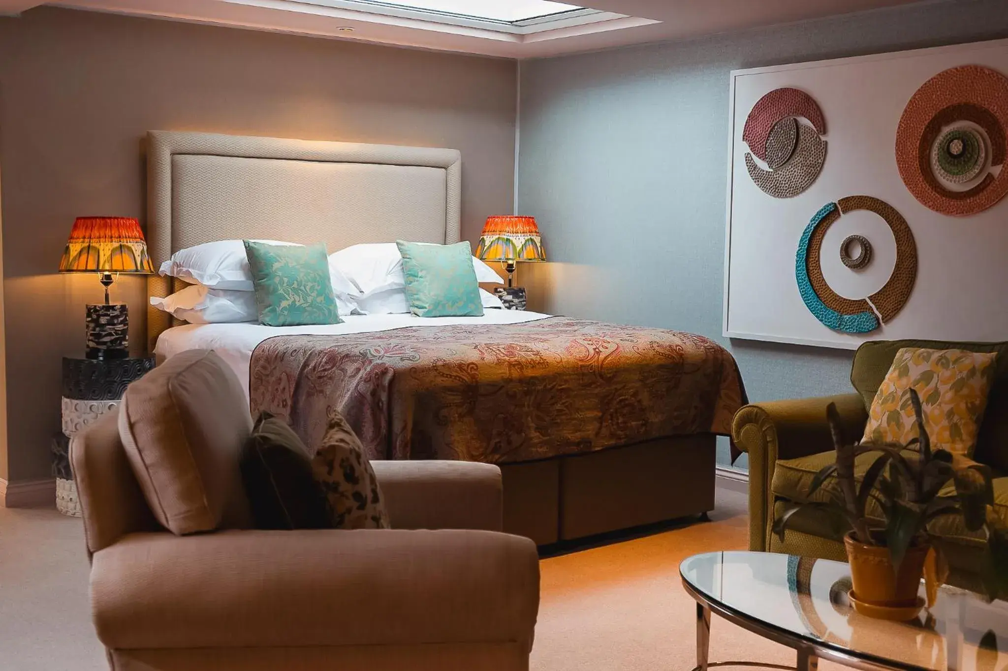 Bedroom, Bed in The Bird, Bath Bedroom, Bed in The Bird, Bath