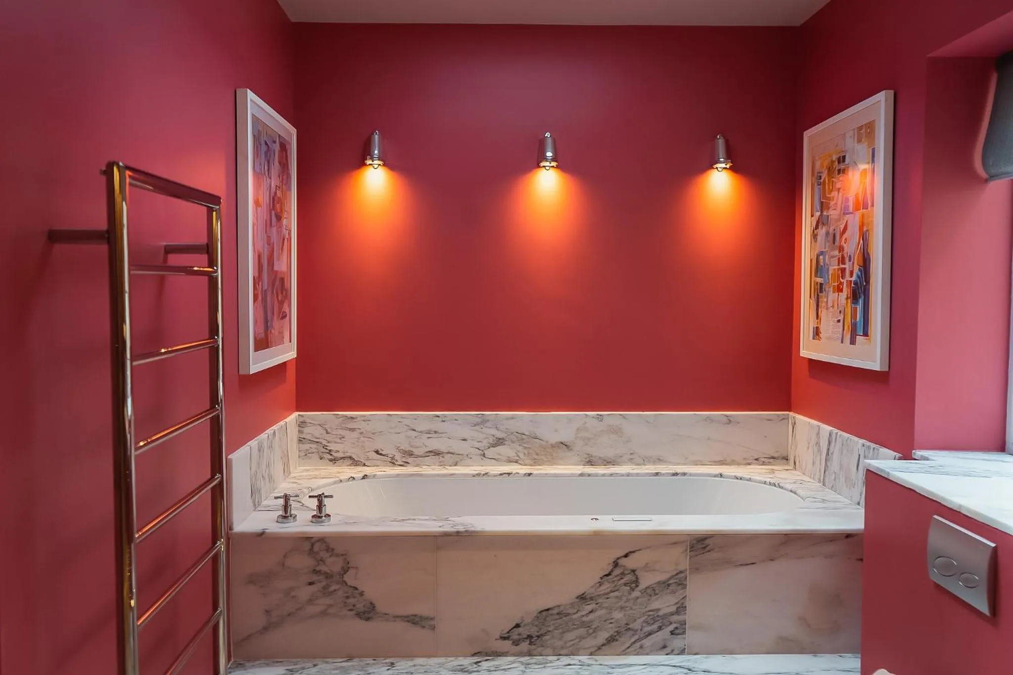 Bathroom in The Bird, Bath