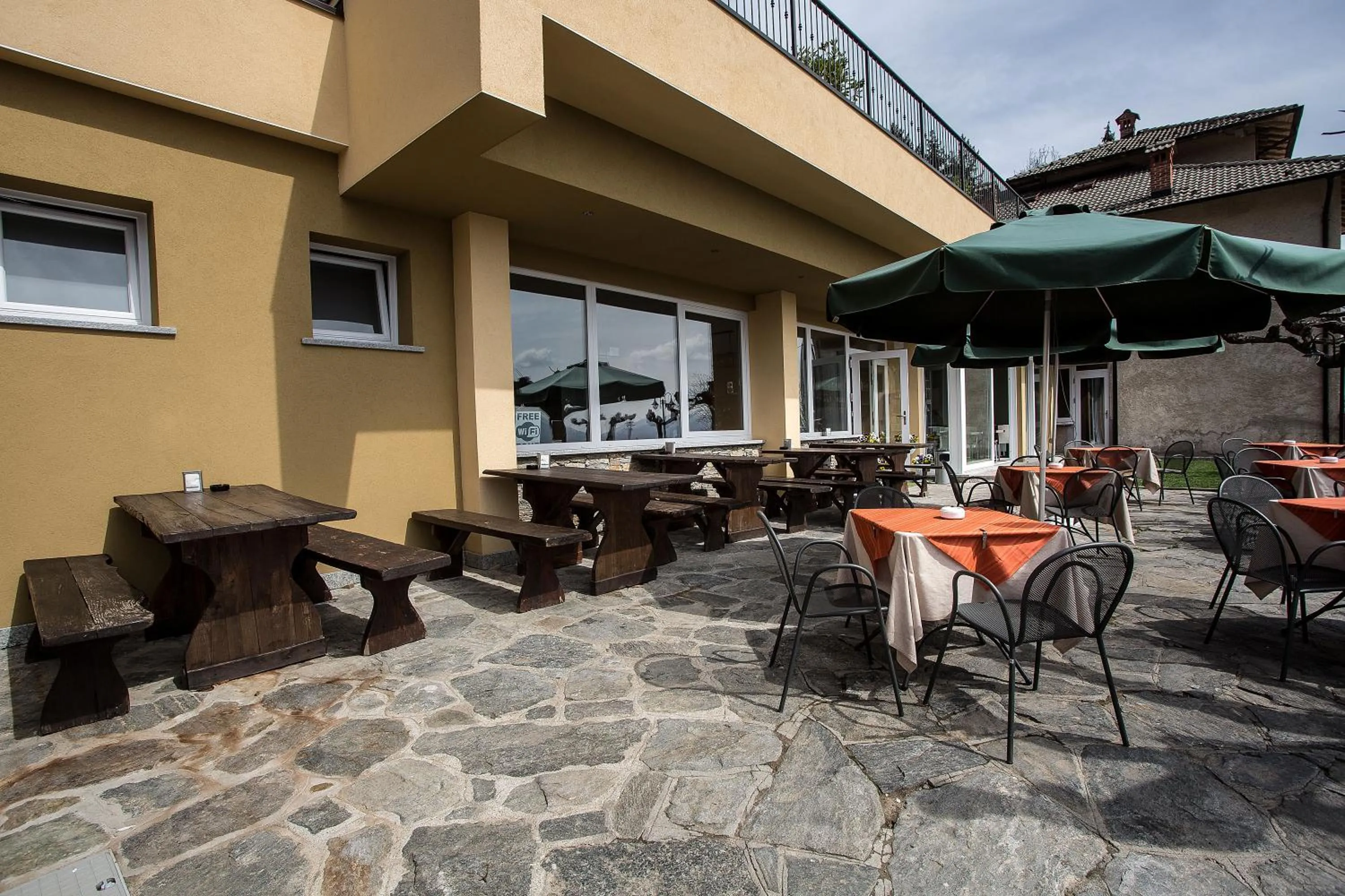 Lounge or bar in Residence Usignolo