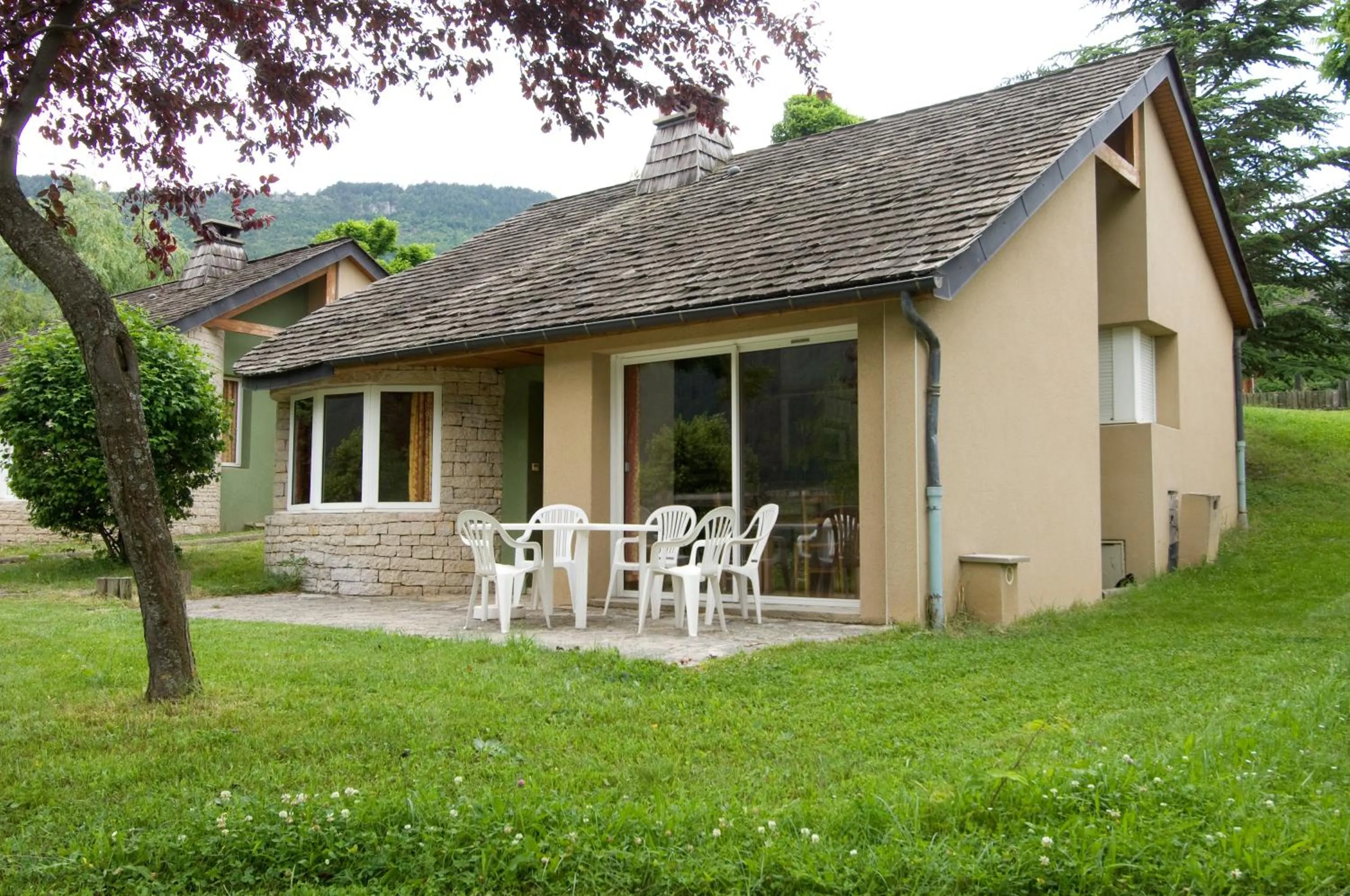 Patio in Village de Gites le Colombier