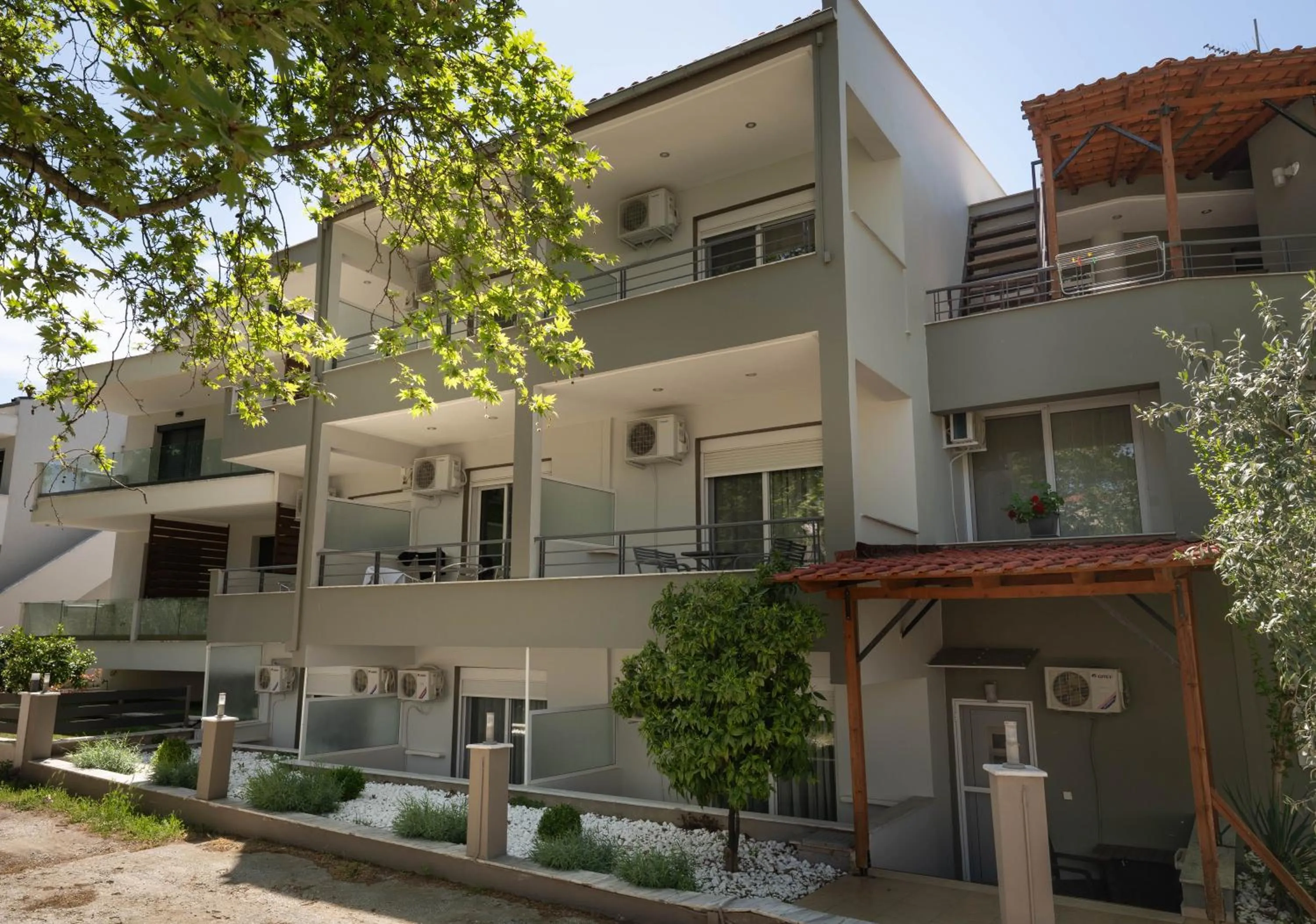 Property building in Kipos Resort