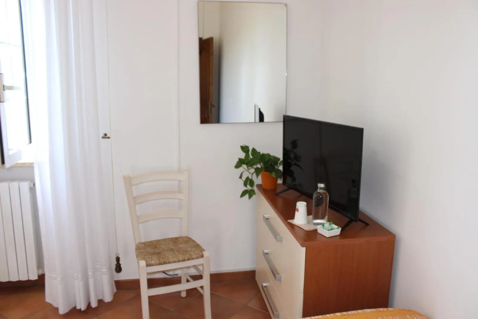 Classic Triple Room in Contrada Macchia B&B